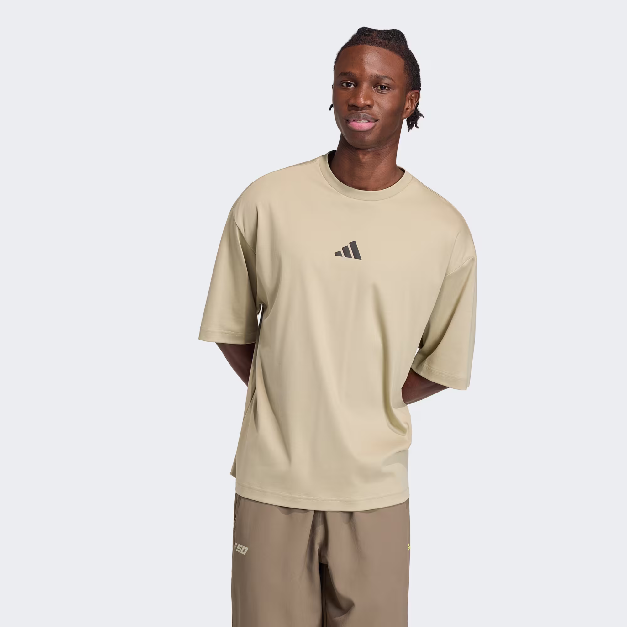 Adidas მამაკაცის მაისური