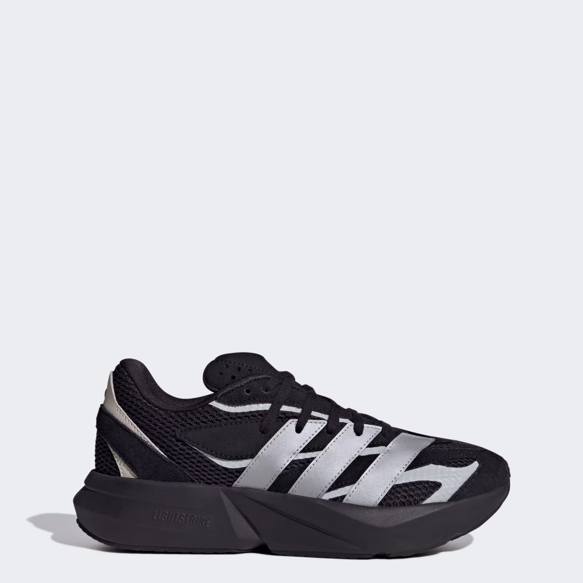 Adidas ქალის სპორტული ფეხსაცმელი