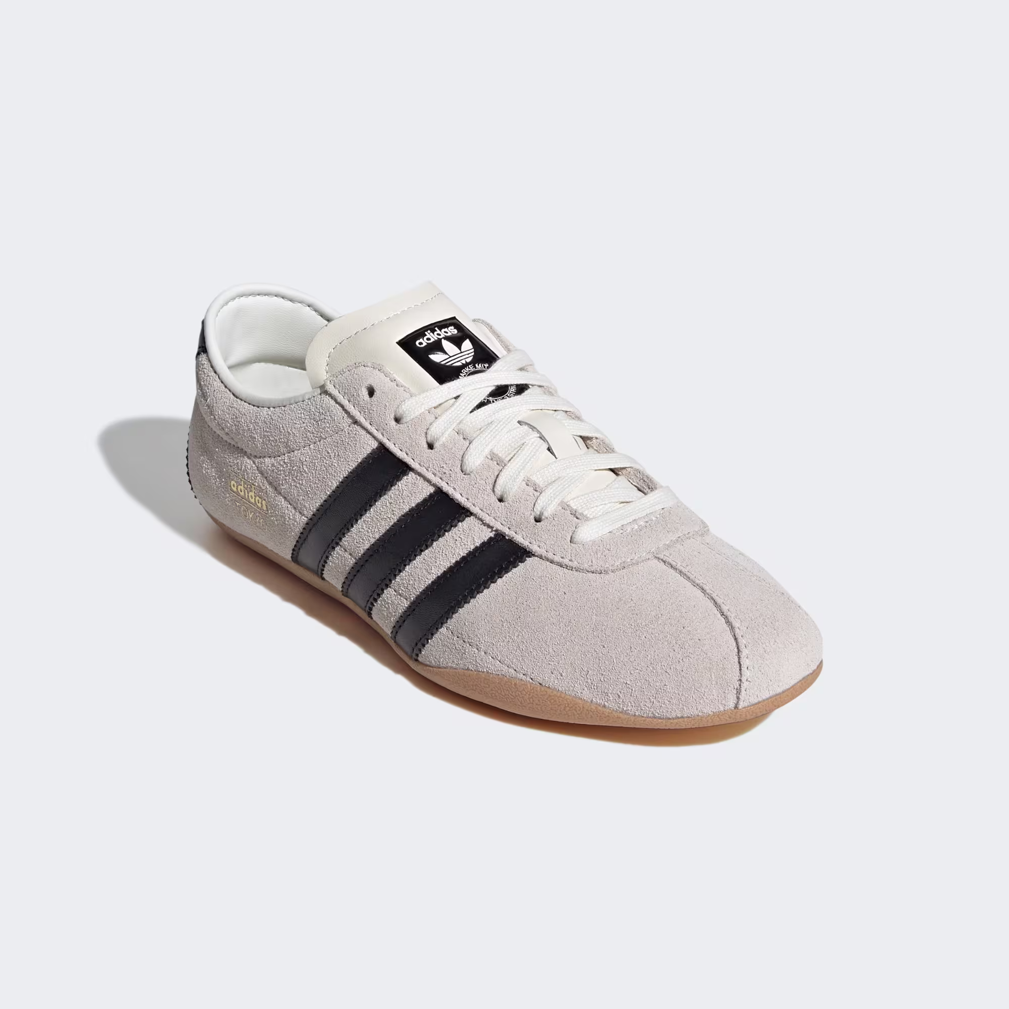 Adidas ქალის სპორტული ფეხსაცმელი