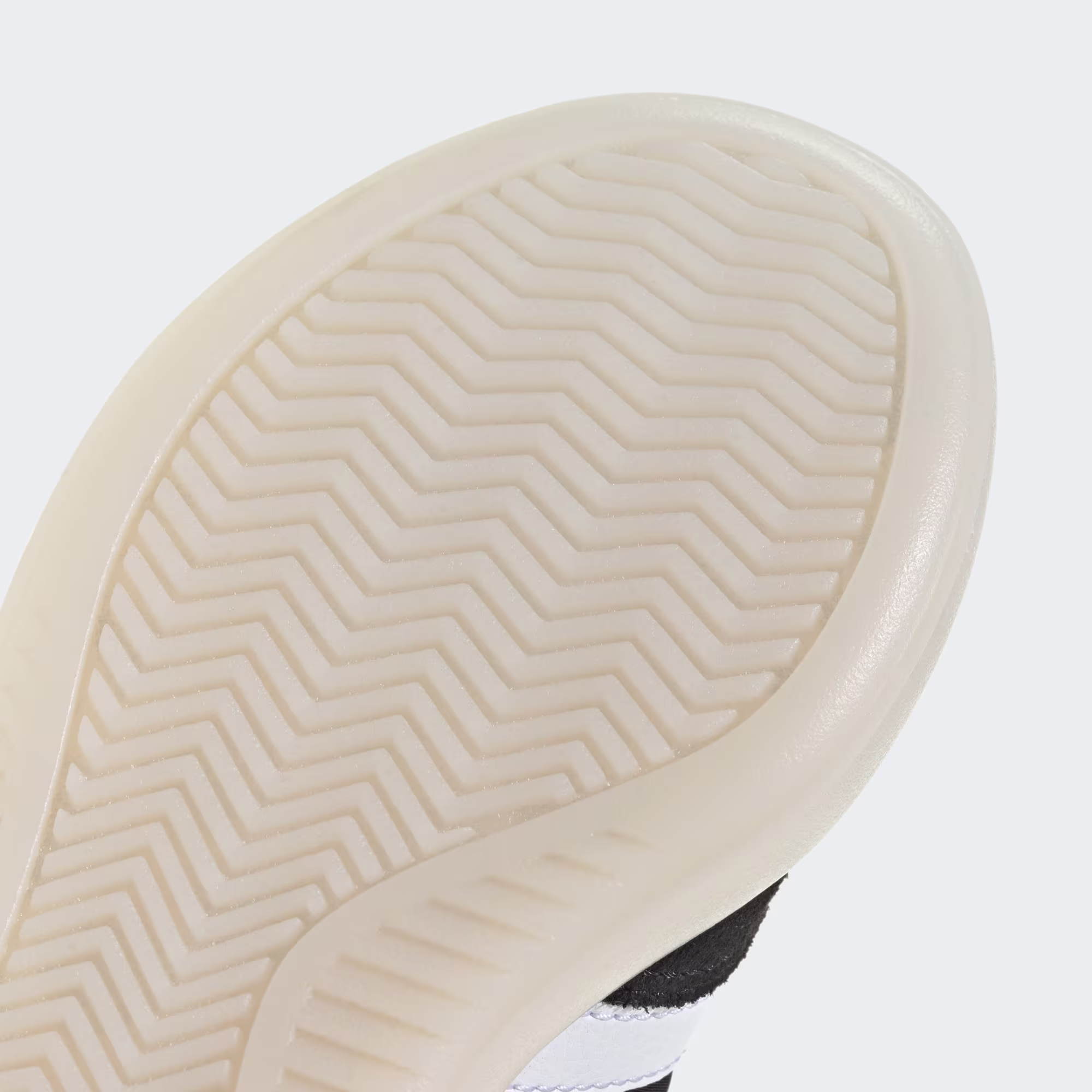 Adidas ბავშვის სპორტული ფეხსაცმელი