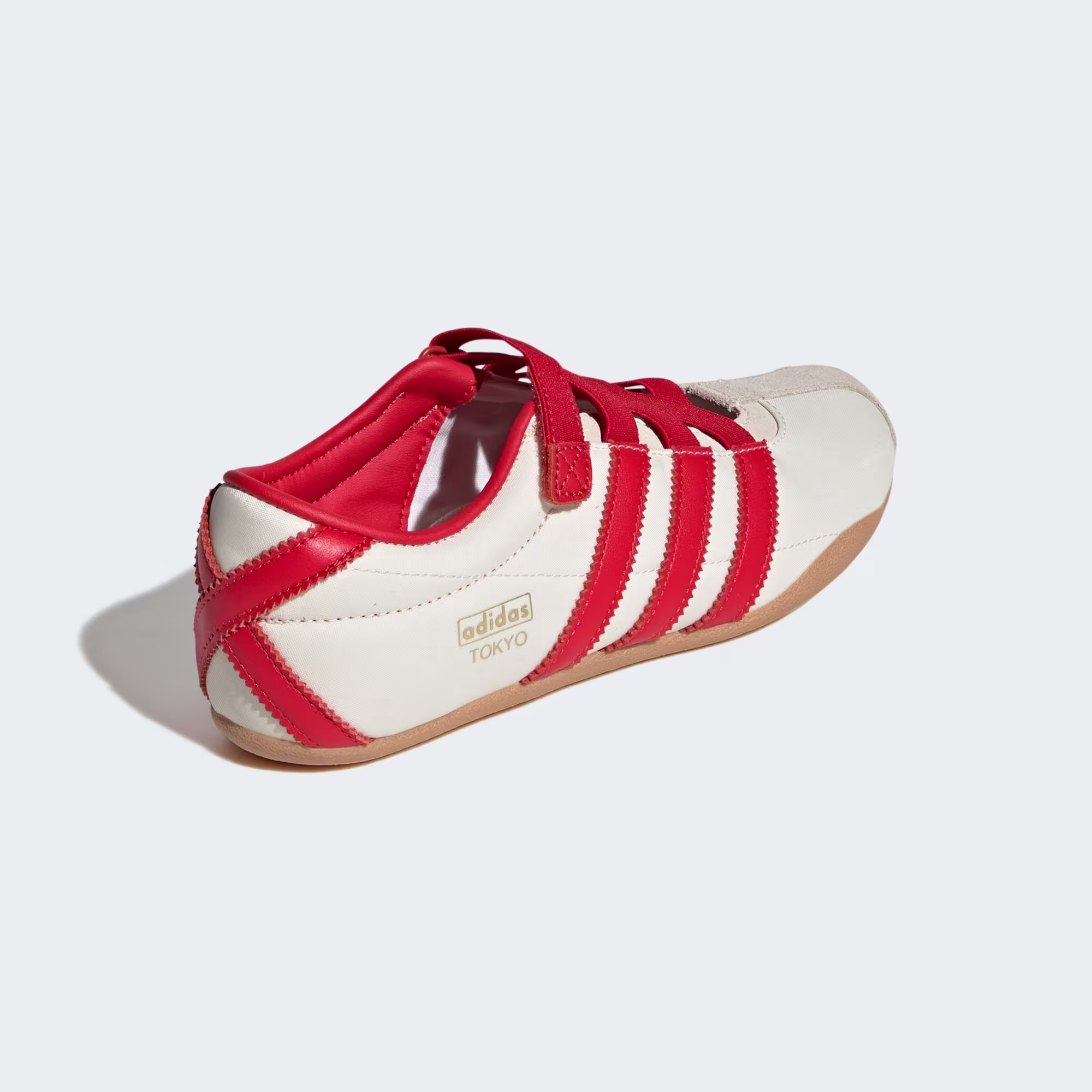 Adidas ქალის სპორტული ფეხსაცმელი