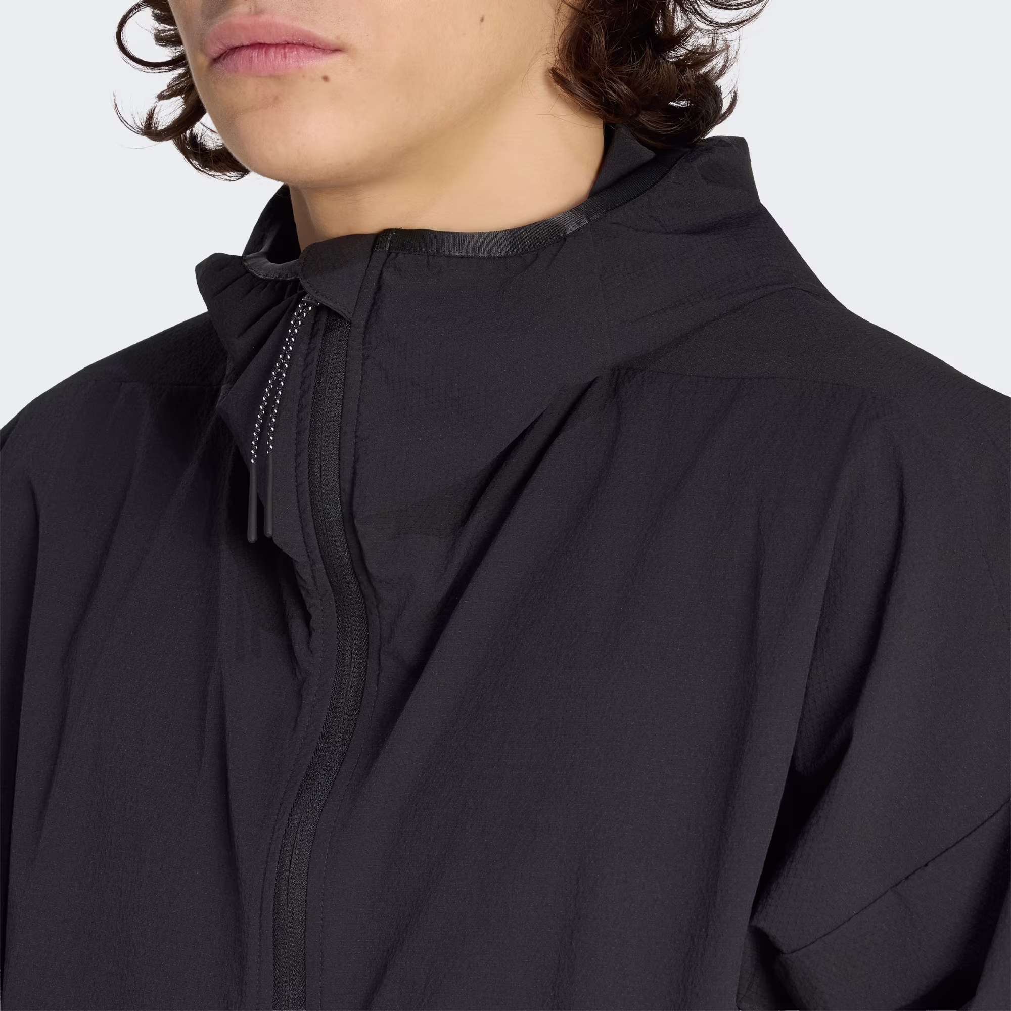 Adidas მამაკაცის ქურთუკი