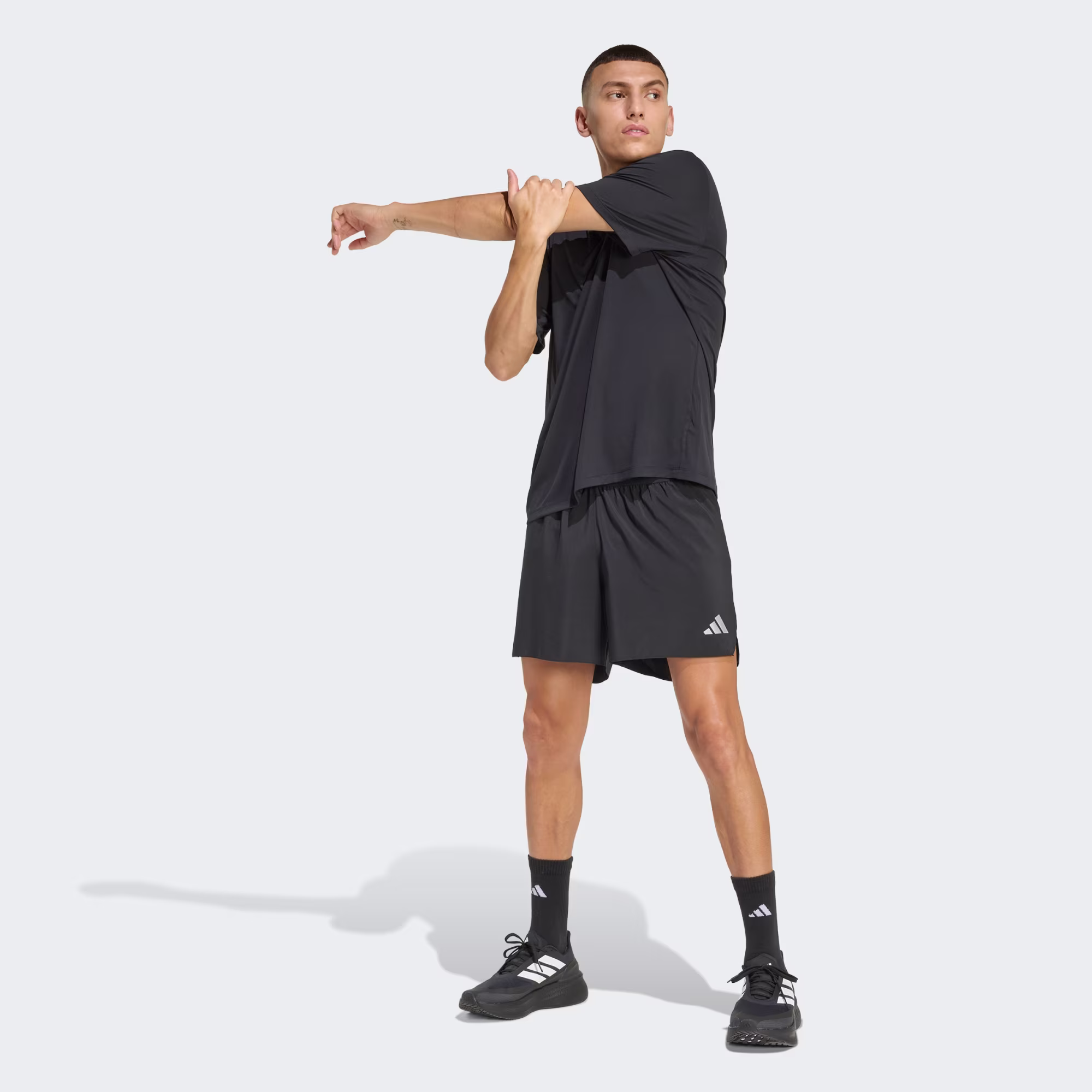Adidas მამაკაცის მაისური