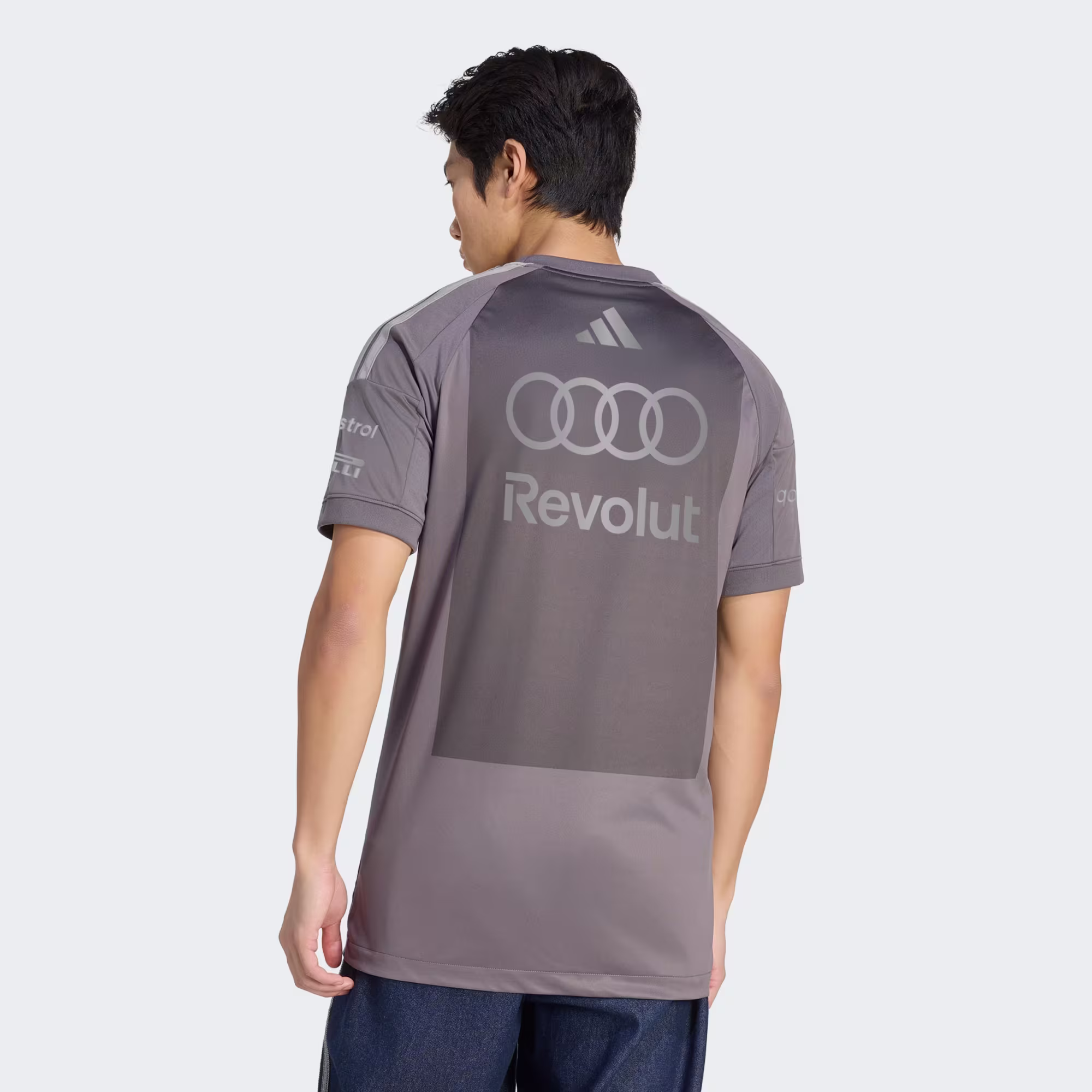 Adidas მამაკაცის მაისური