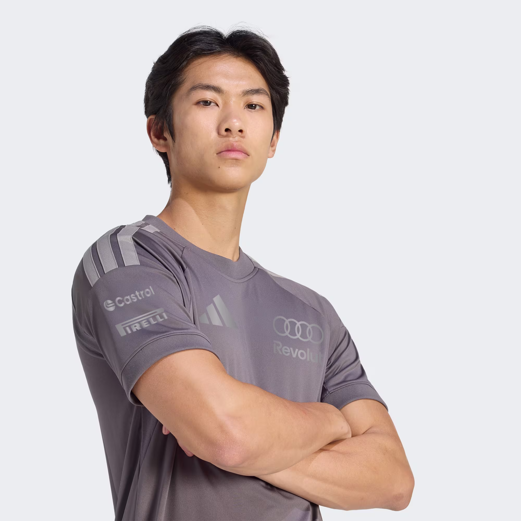 Adidas მამაკაცის მაისური