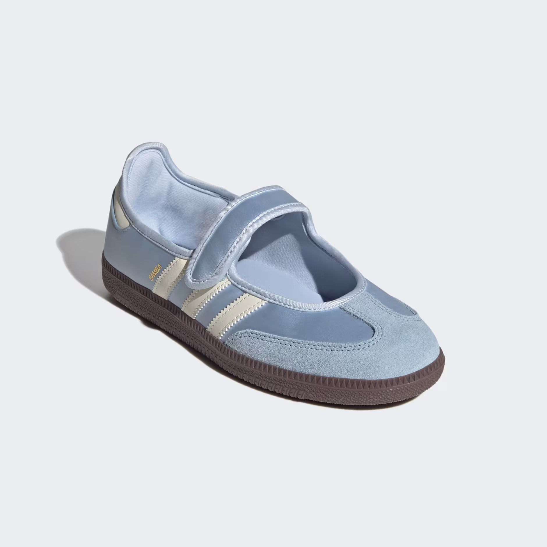 Adidas ქალის სპორტული ფეხსაცმელი