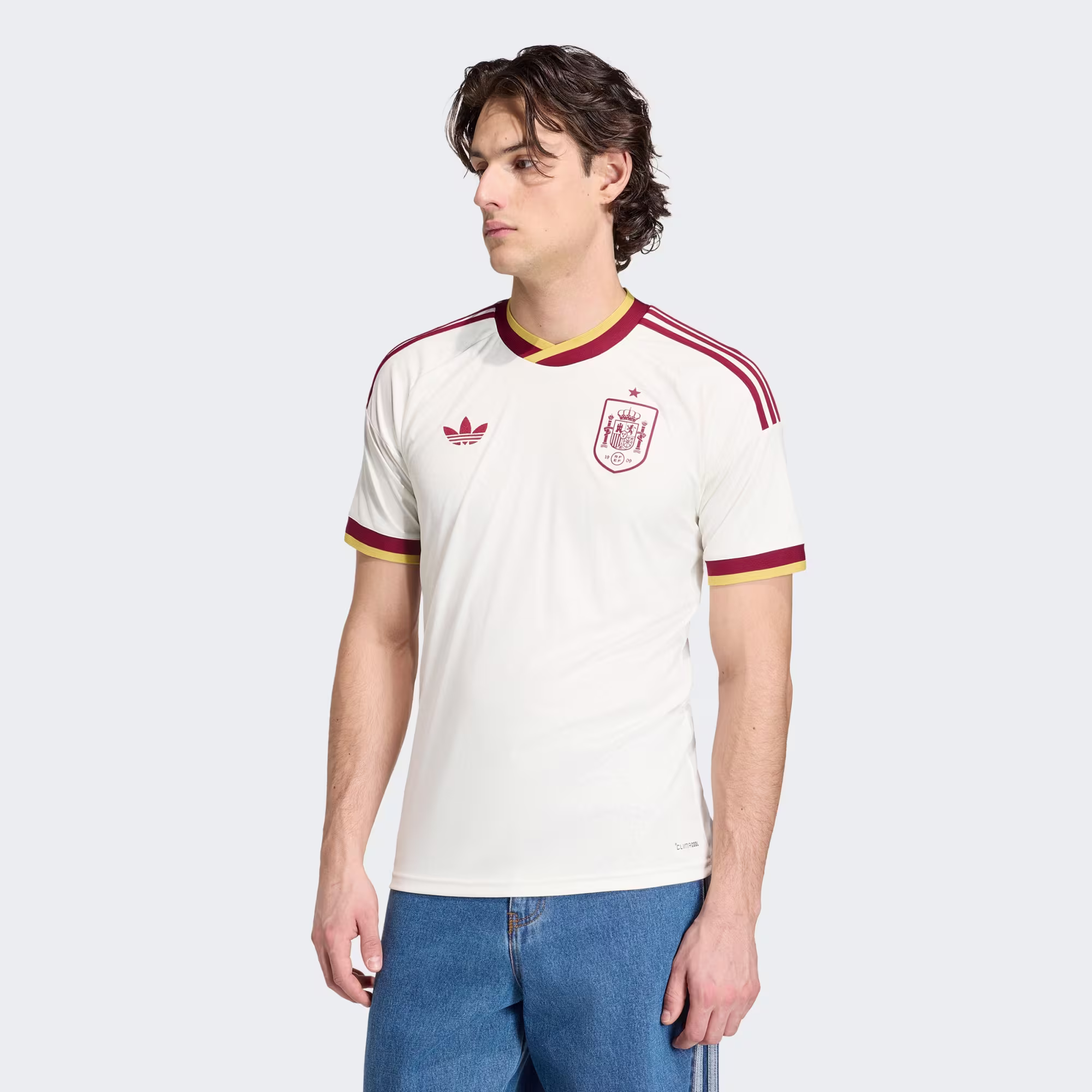 Adidas მამაკაცის მაისური