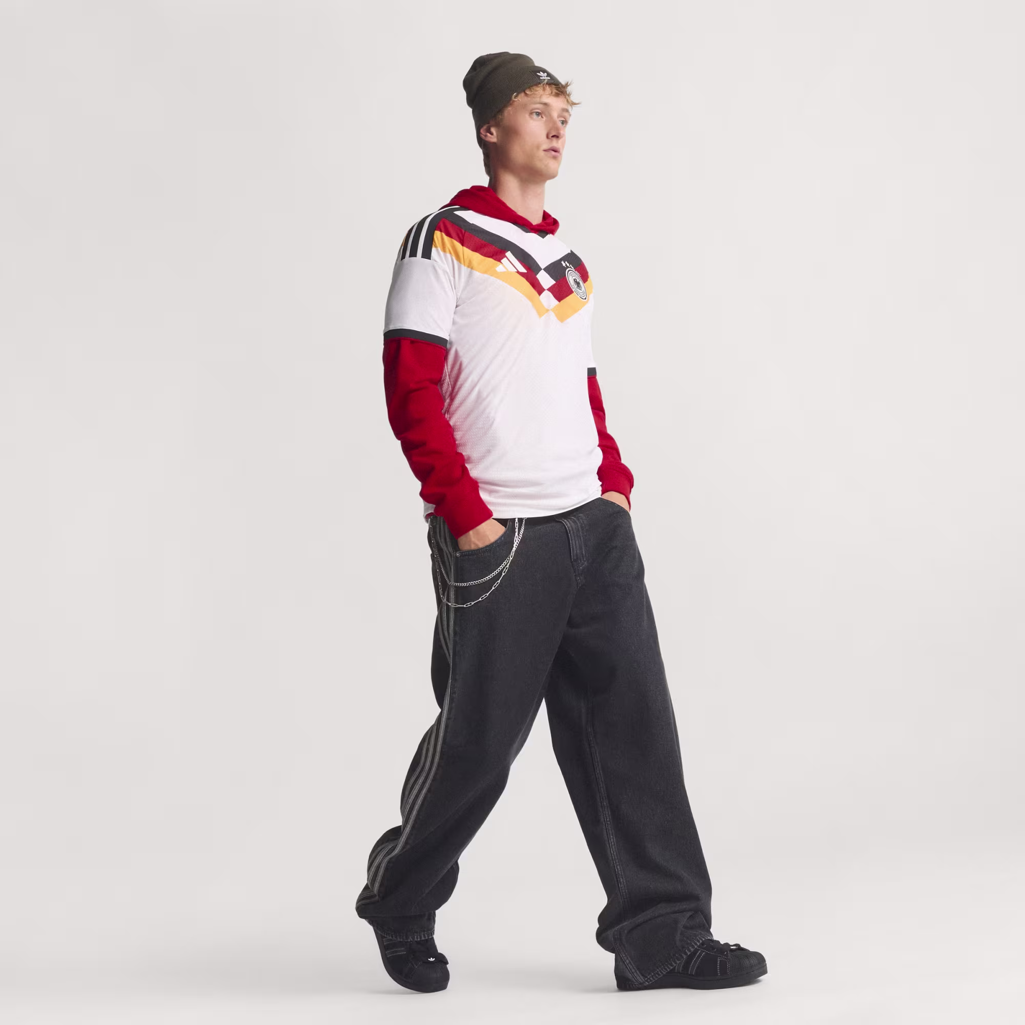 Adidas მამაკაცის მაისური
