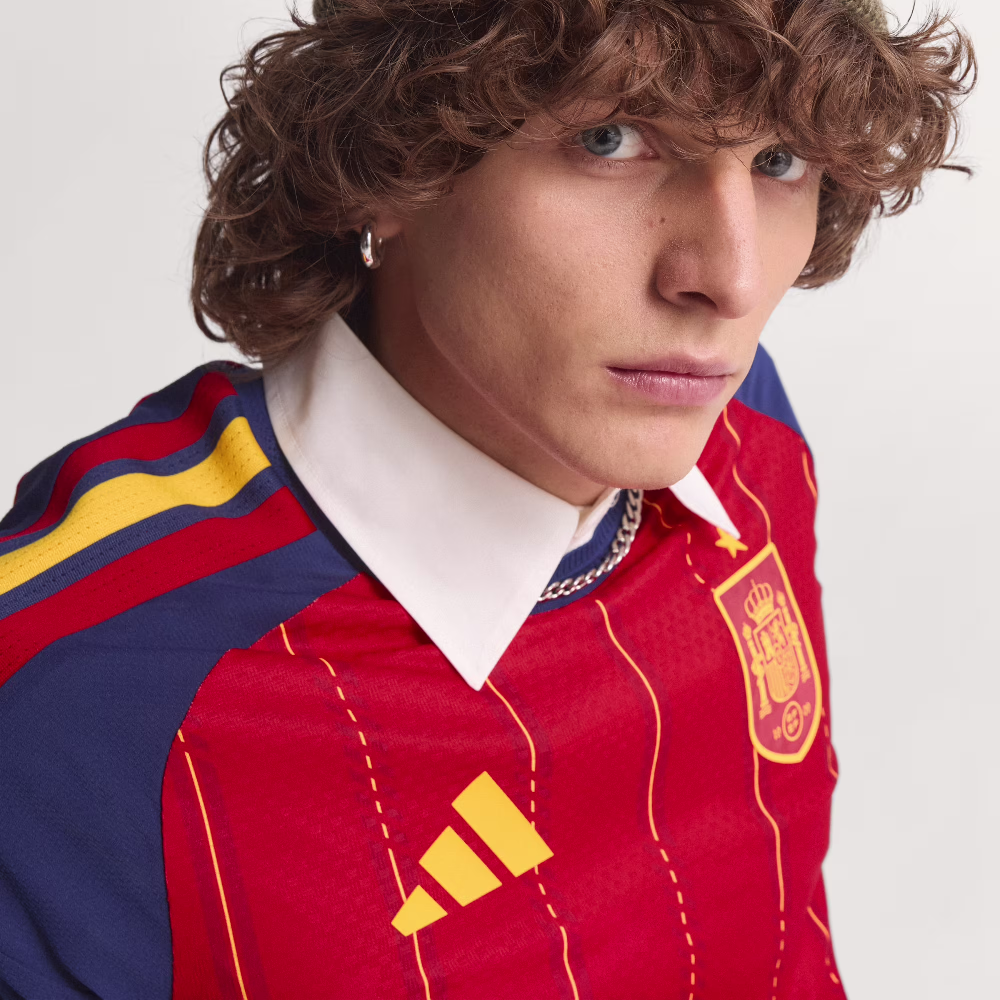 Adidas მამაკაცის მაისური