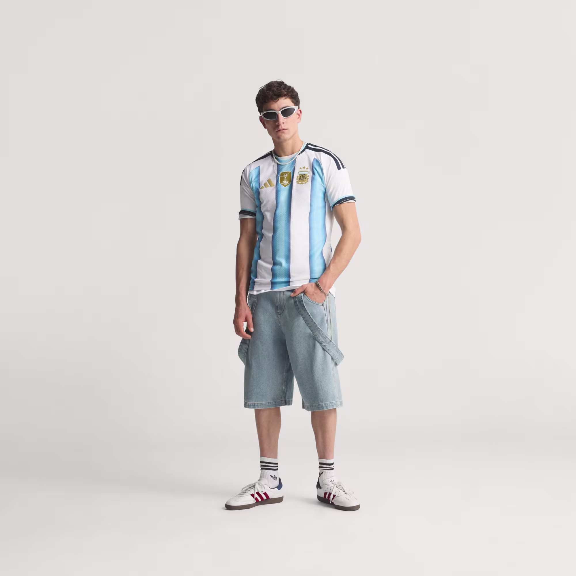 Adidas მამაკაცის მაისური