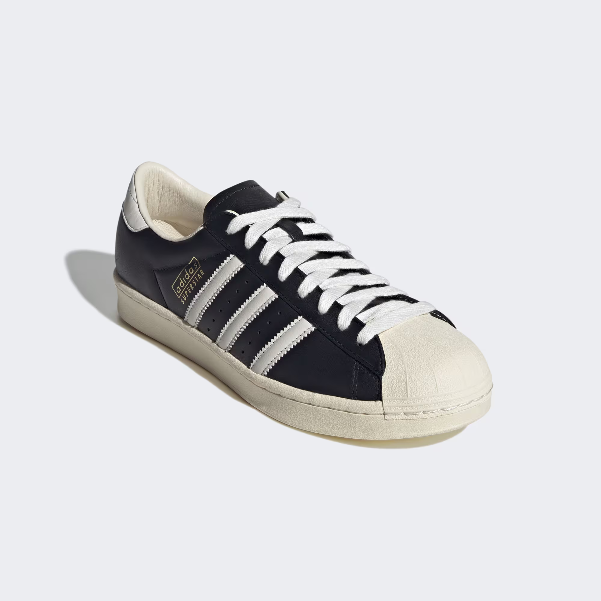 Adidas მამაკაცის სპორტული ფეხსაცმელი