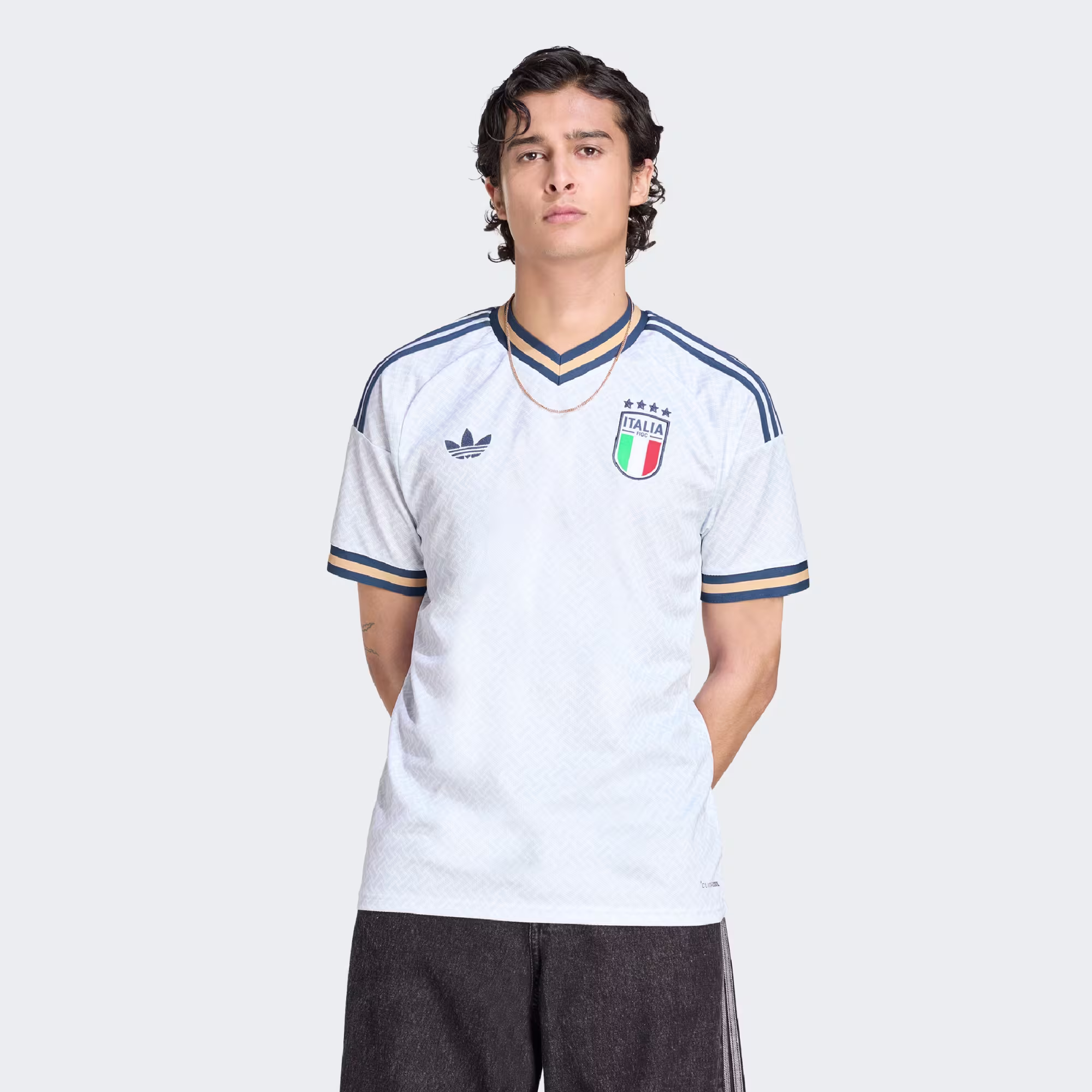 Adidas მამაკაცის მაისური