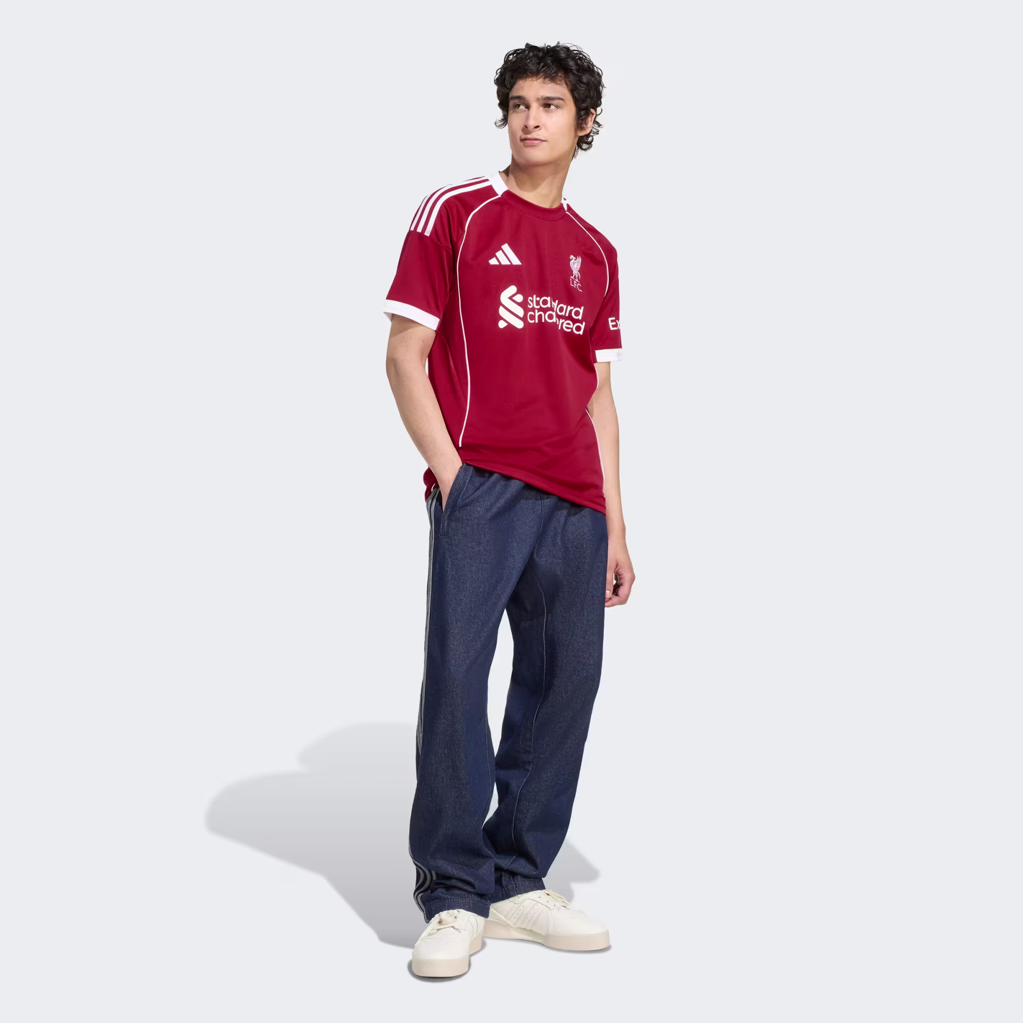 Adidas მამაკაცის მაისური