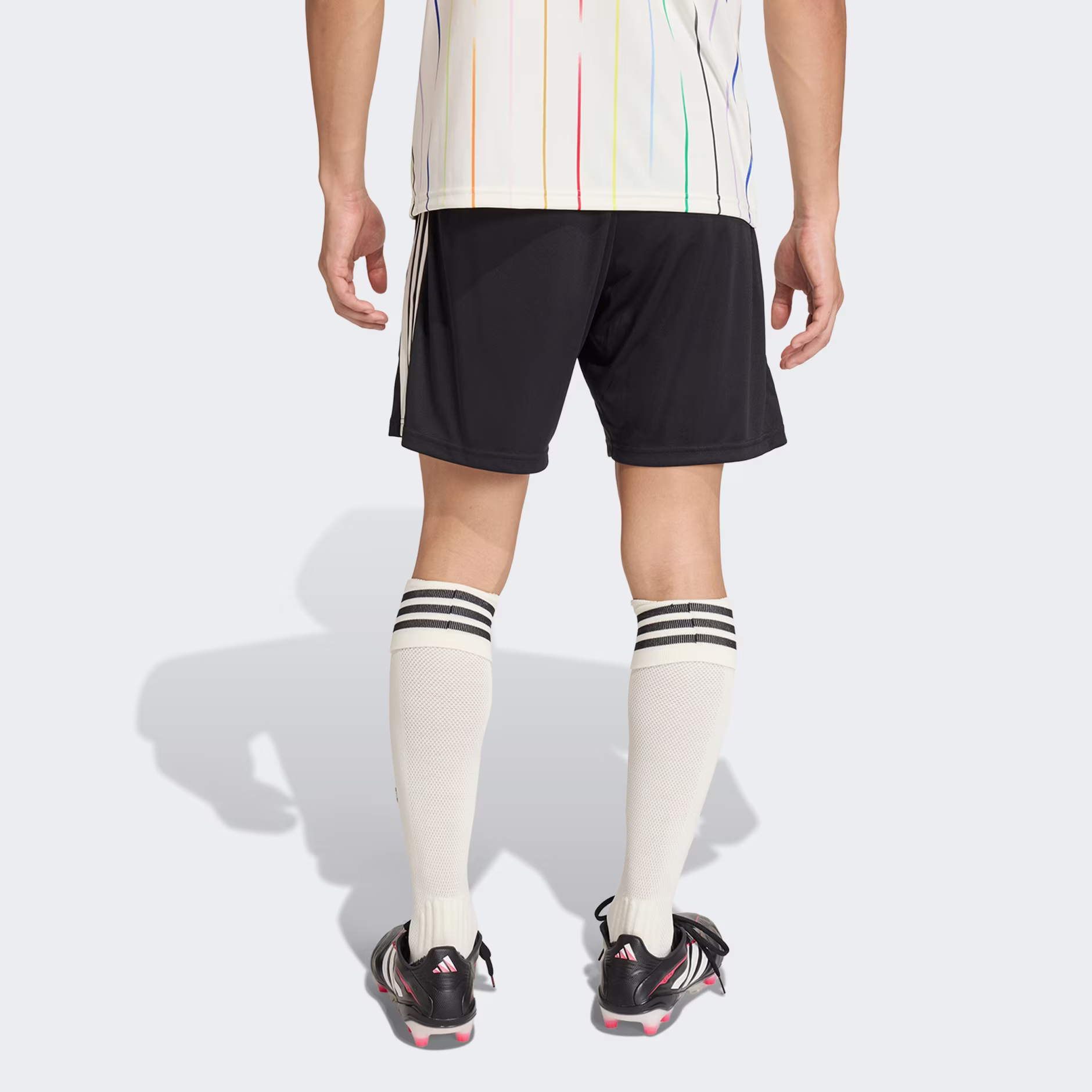 Adidas მამაკაცის შორტი