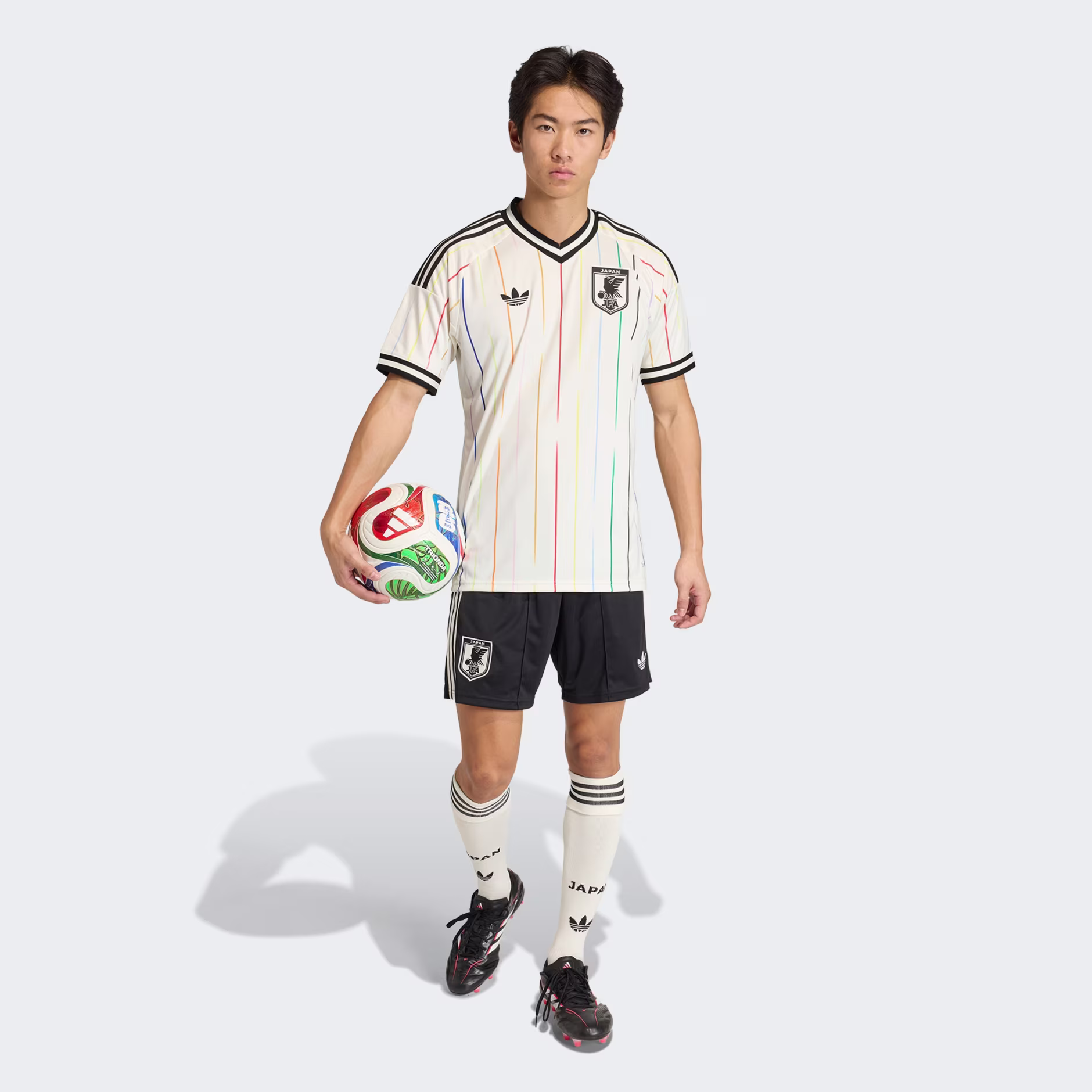 Adidas მამაკაცის შორტი