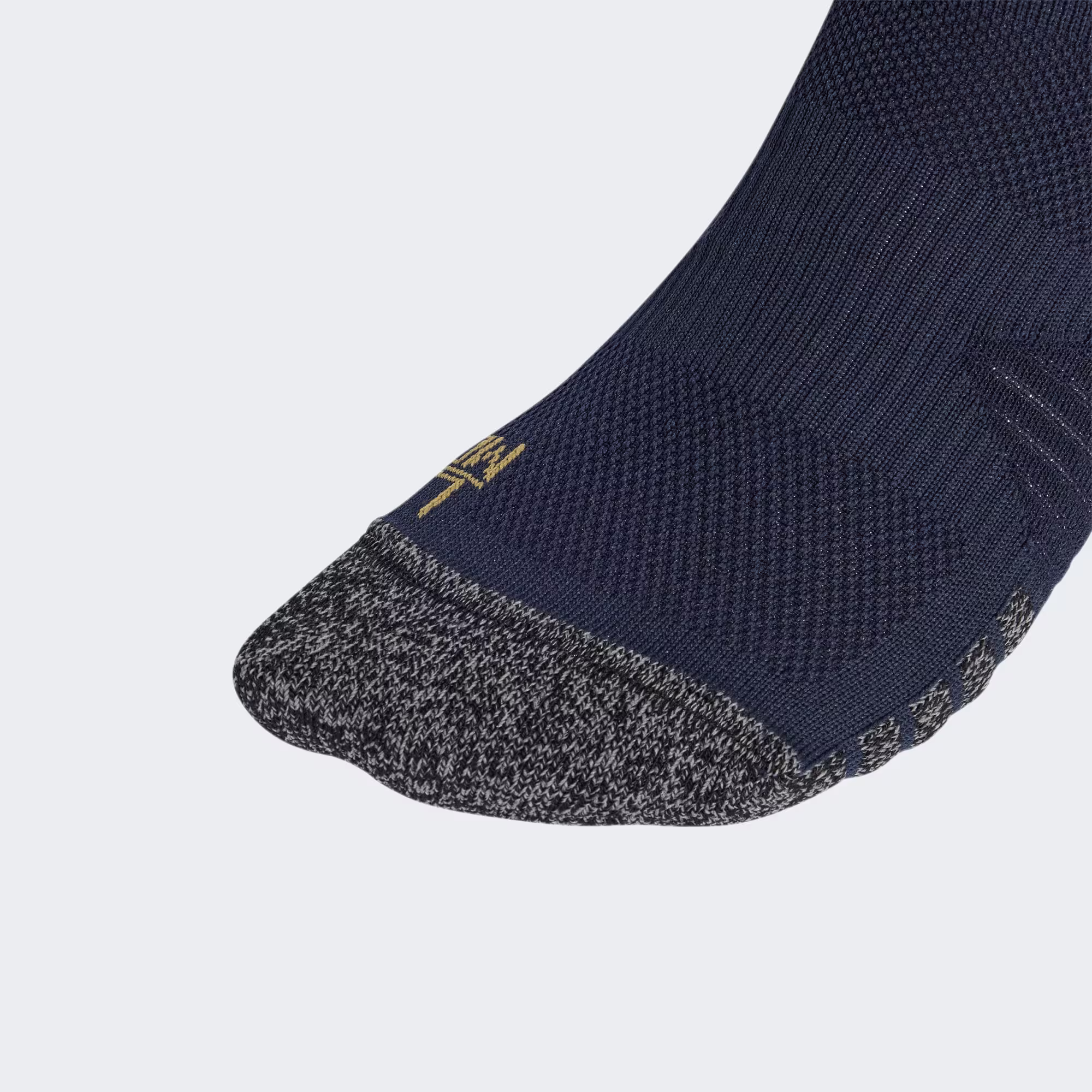 Adidas მამაკაცის წინდა