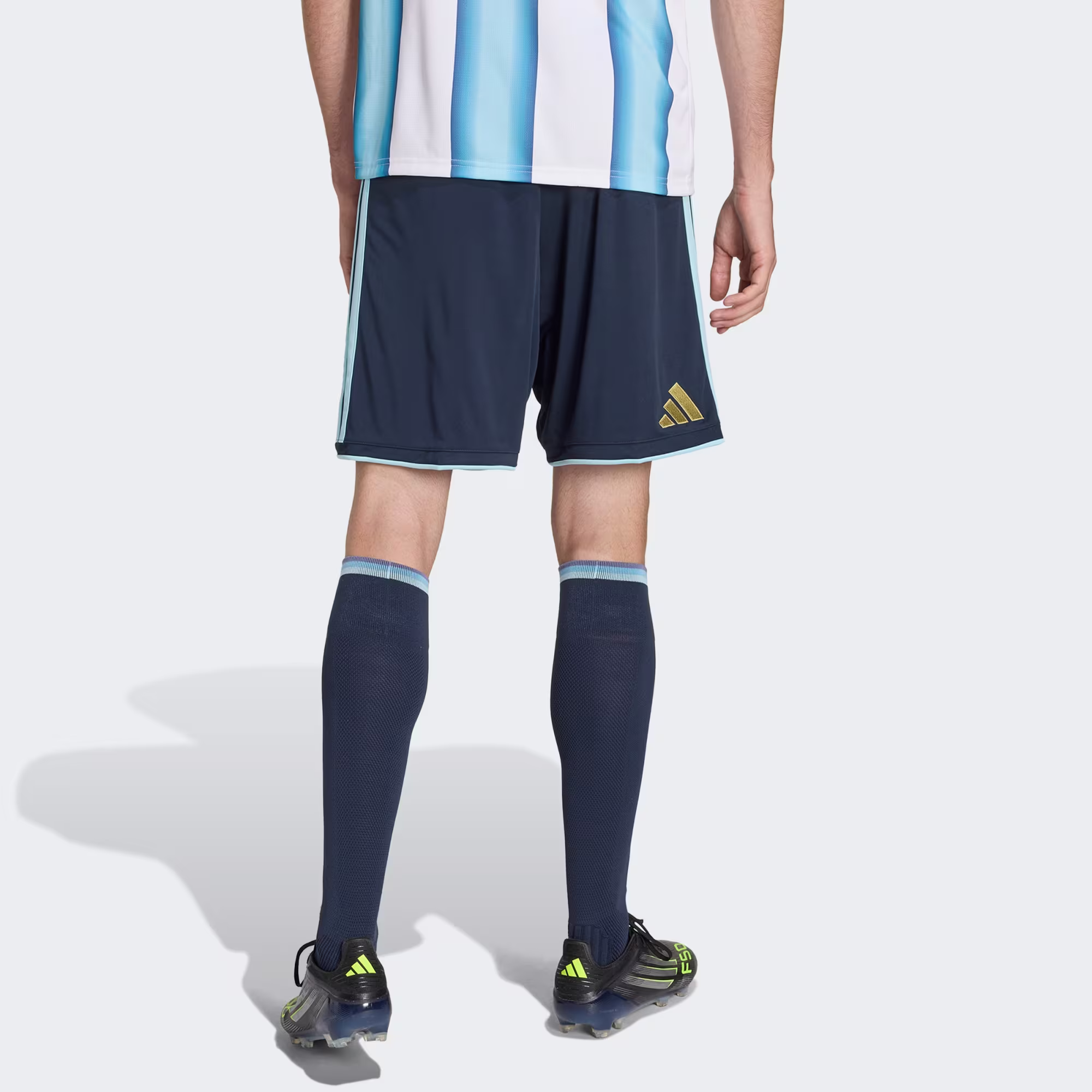 Adidas მამაკაცის შორტი