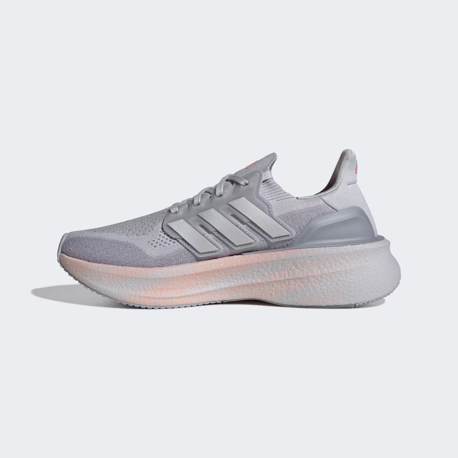 Adidas ქალის სპორტული ფეხსაცმელი