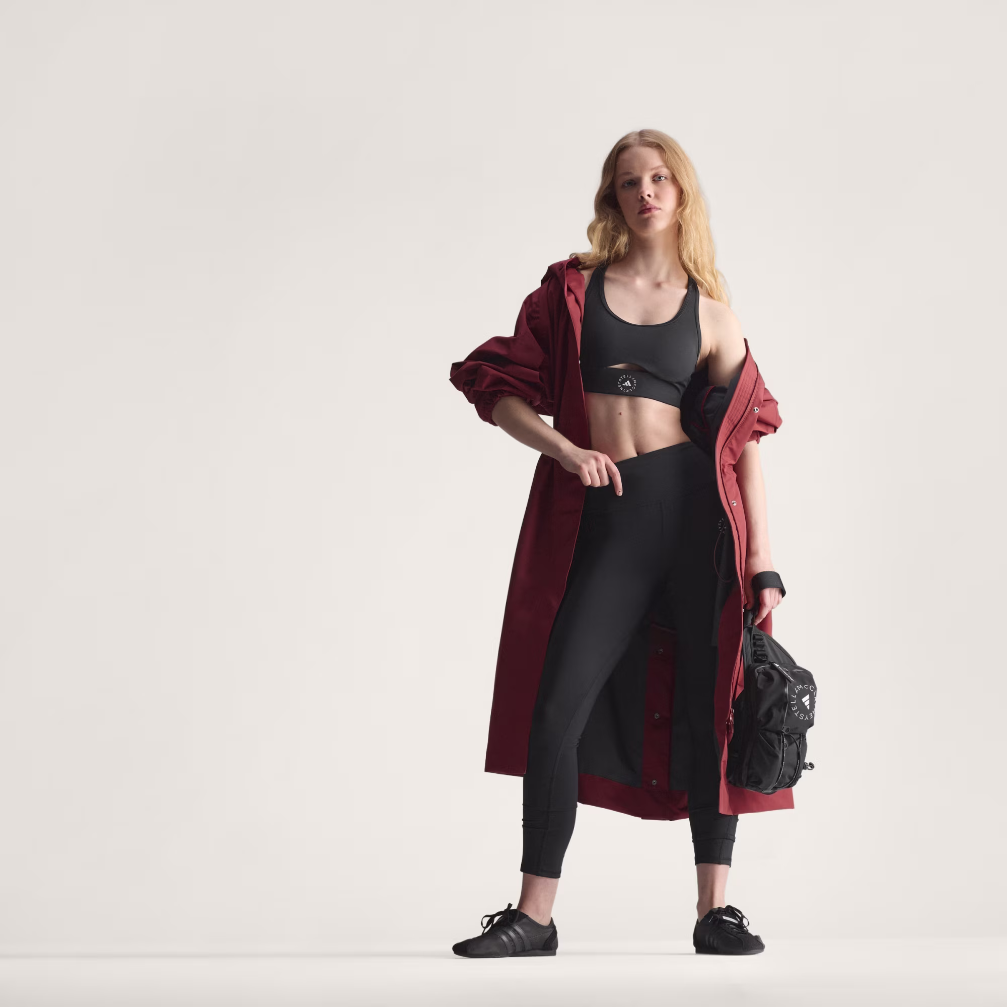 Adidas ქალის სპორტული ფეხსაცმელი