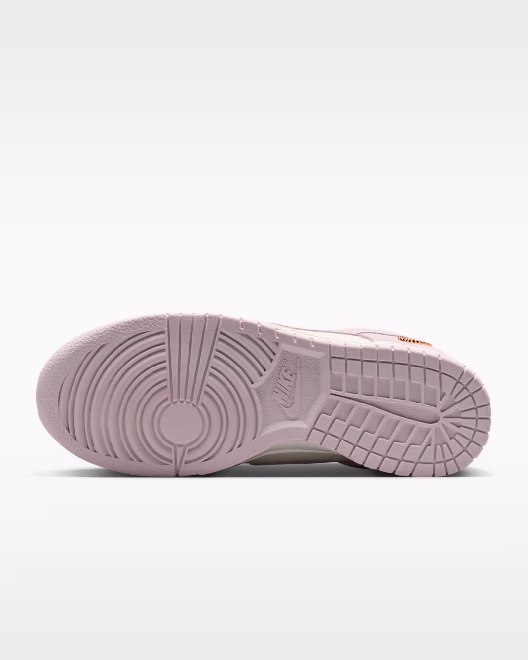 Nike ქალის სპორტული ფეხსაცმელი