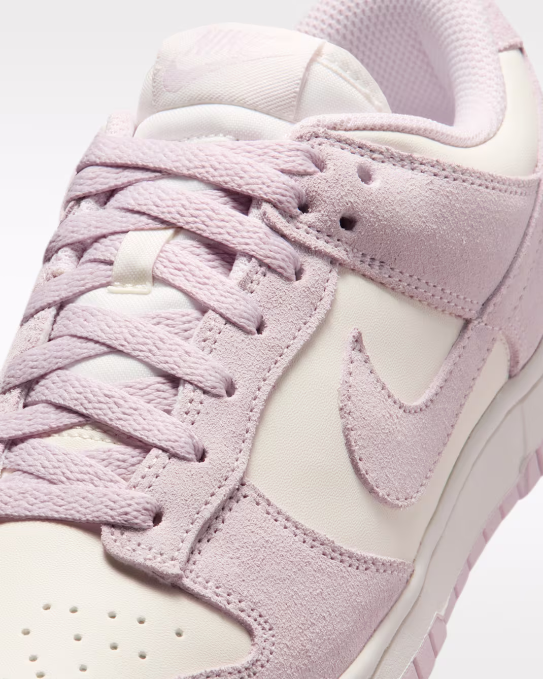Nike ქალის სპორტული ფეხსაცმელი
