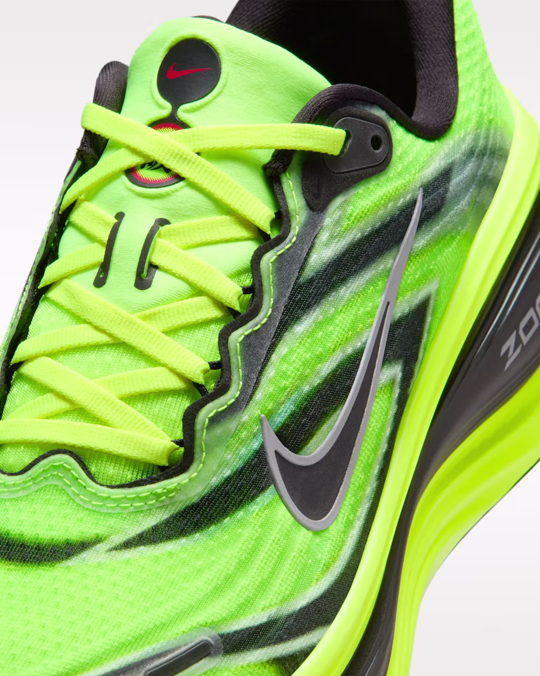 Nike მამაკაცის სპორტული ფეხსაცმელი Vomero Plus SE Men's Road Running Shoes