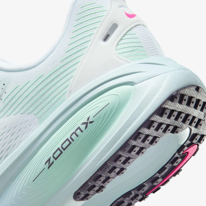 Nike მამაკაცის სპორტული ფეხსაცმელი  Vomero 18 Men's Road Running Shoes