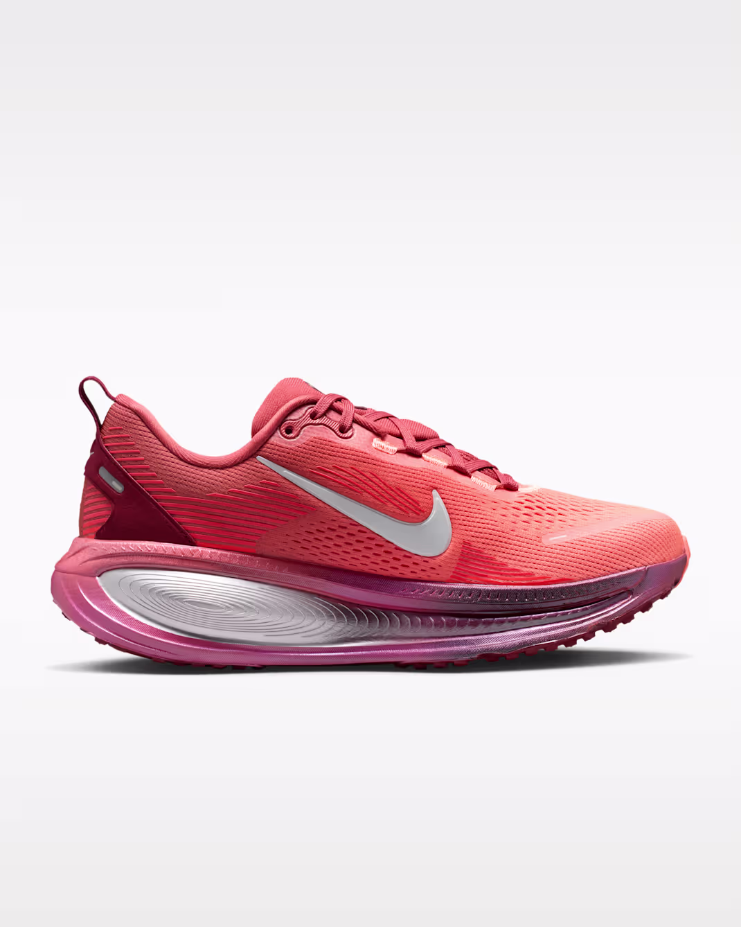 Nike ქალის სპორტული ფეხსაცმელი Vomero 18 SE Women's Road Running Shoes