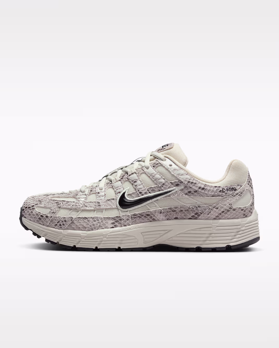 Nike ქალის სპორტული ფეხსაცმელი