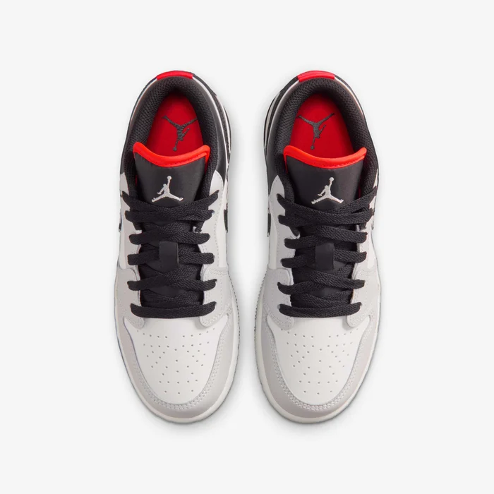 Nike ბავშვის სპორტული ფეხსაცმელი