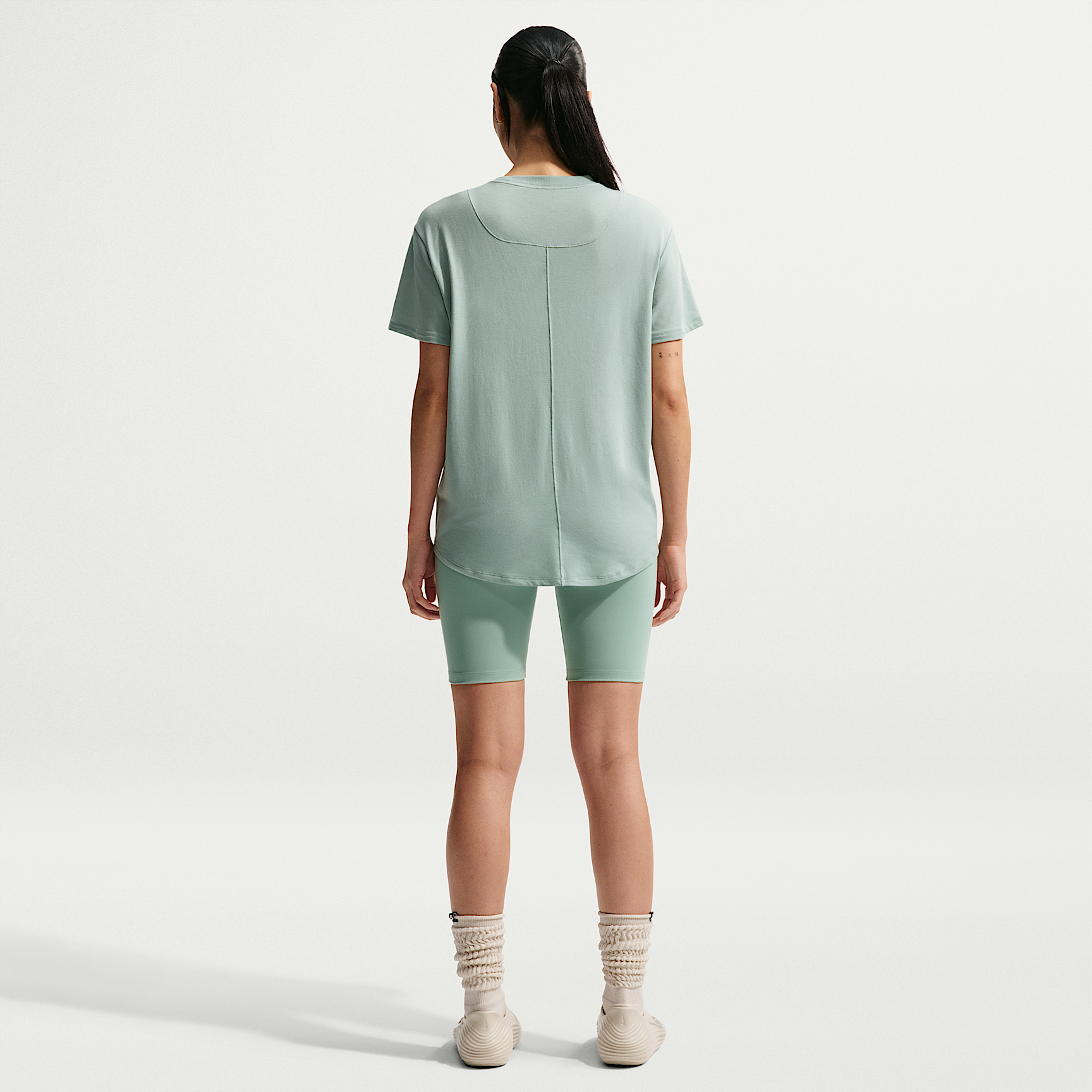 Nike ქალის მაისური