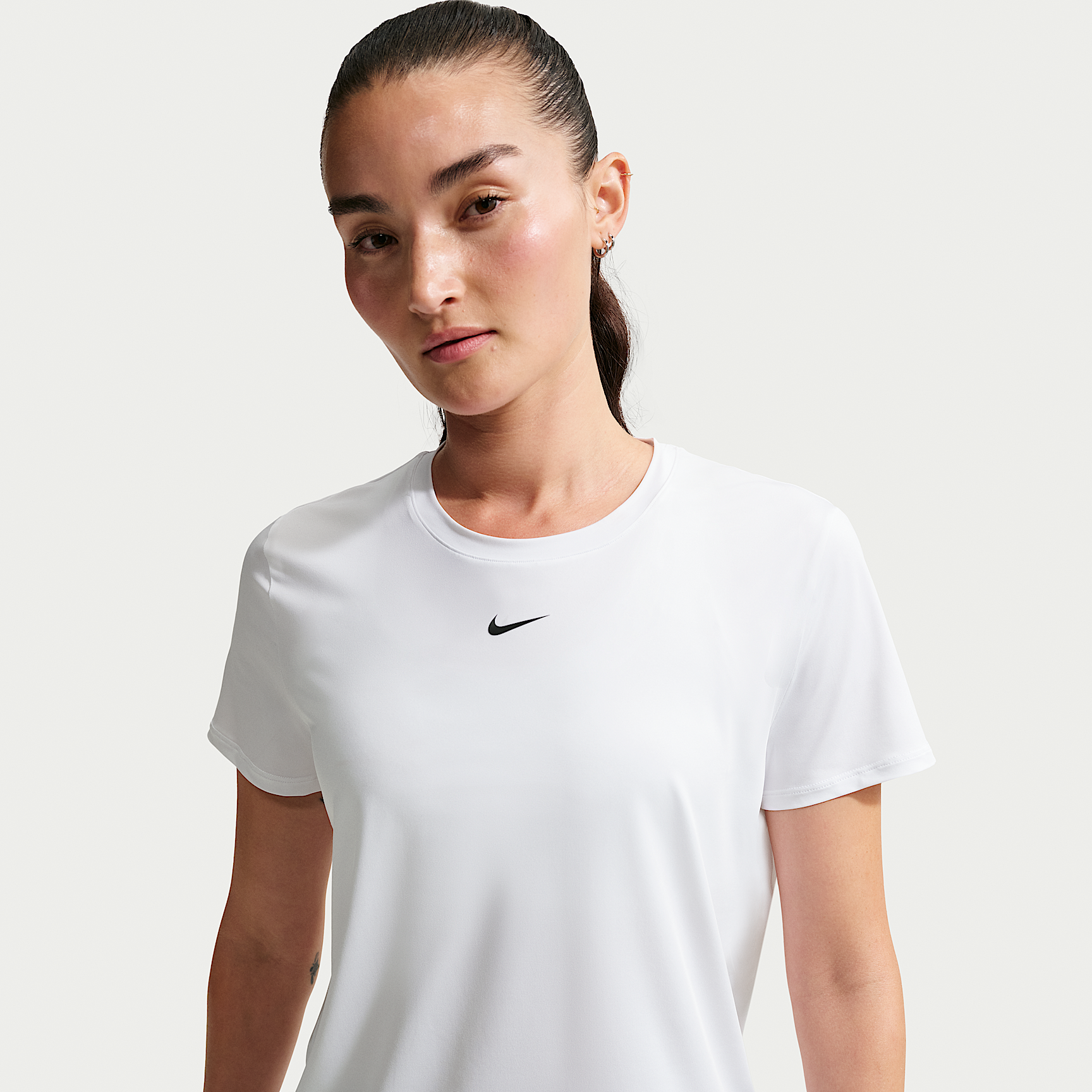 Nike ქალის მაისური