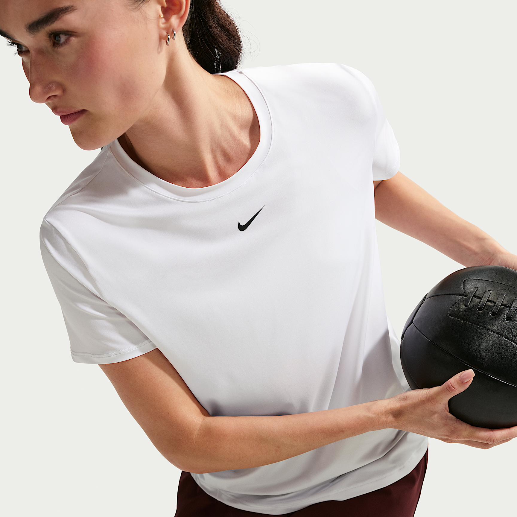 Nike ქალის მაისური
