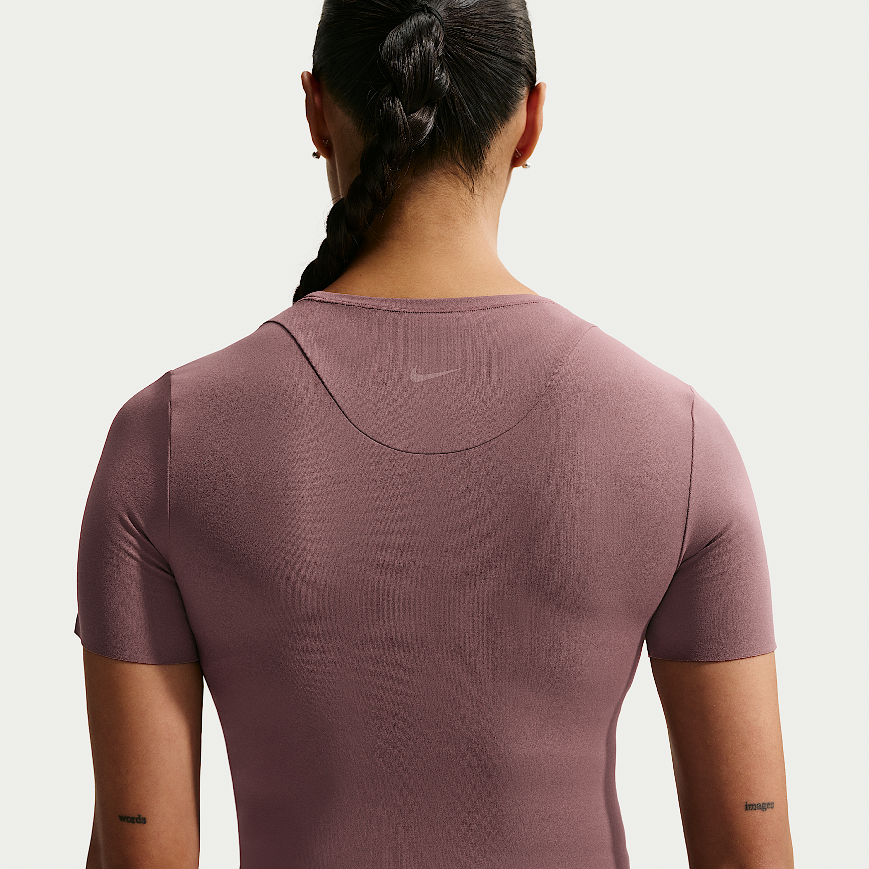 Nike ქალის მაისური