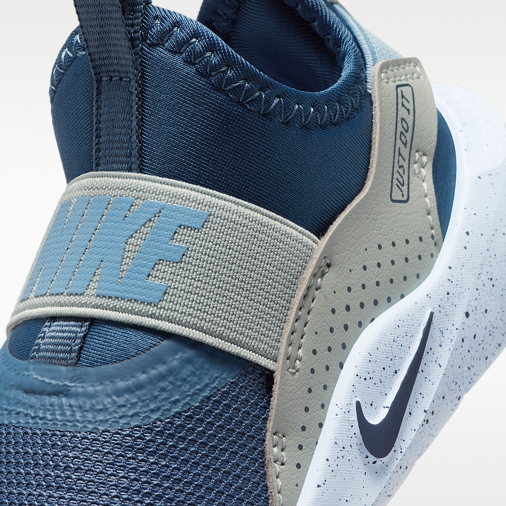Nike ბავშვის სპორტული ფეხსაცმელი