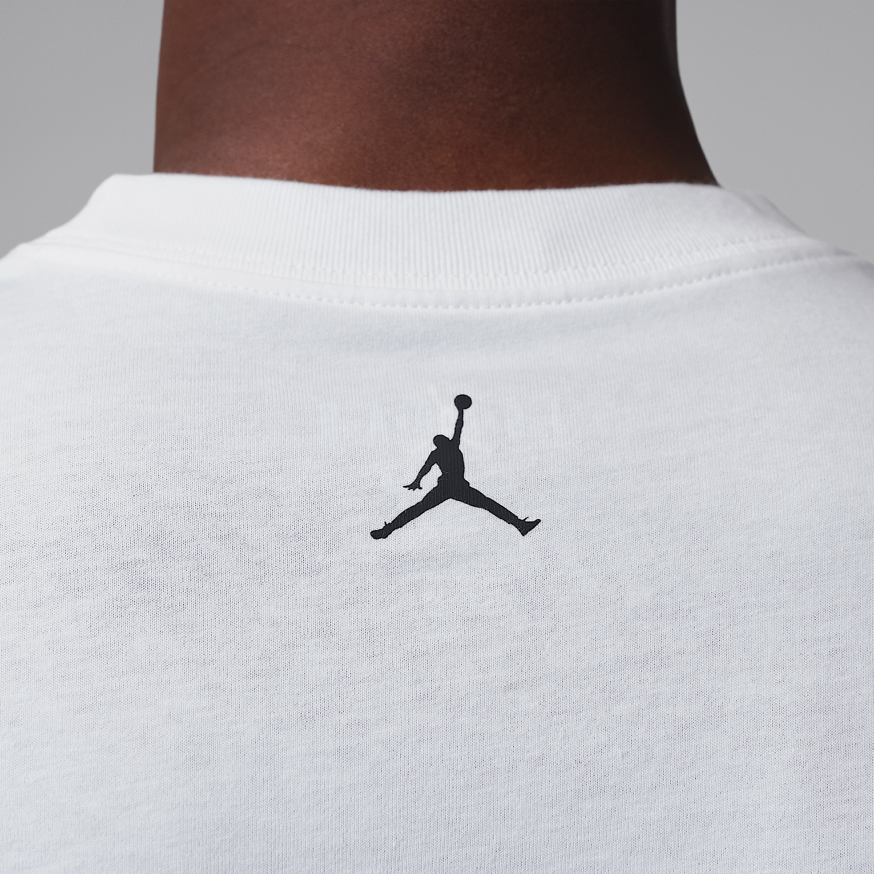 Nike მამაკაცის მაისური