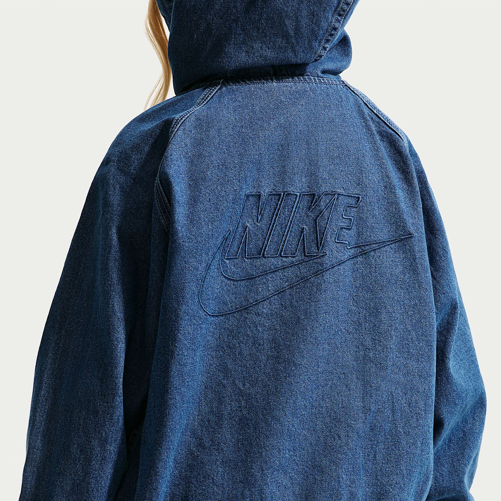 Nike ბავშვის ჯემპრი