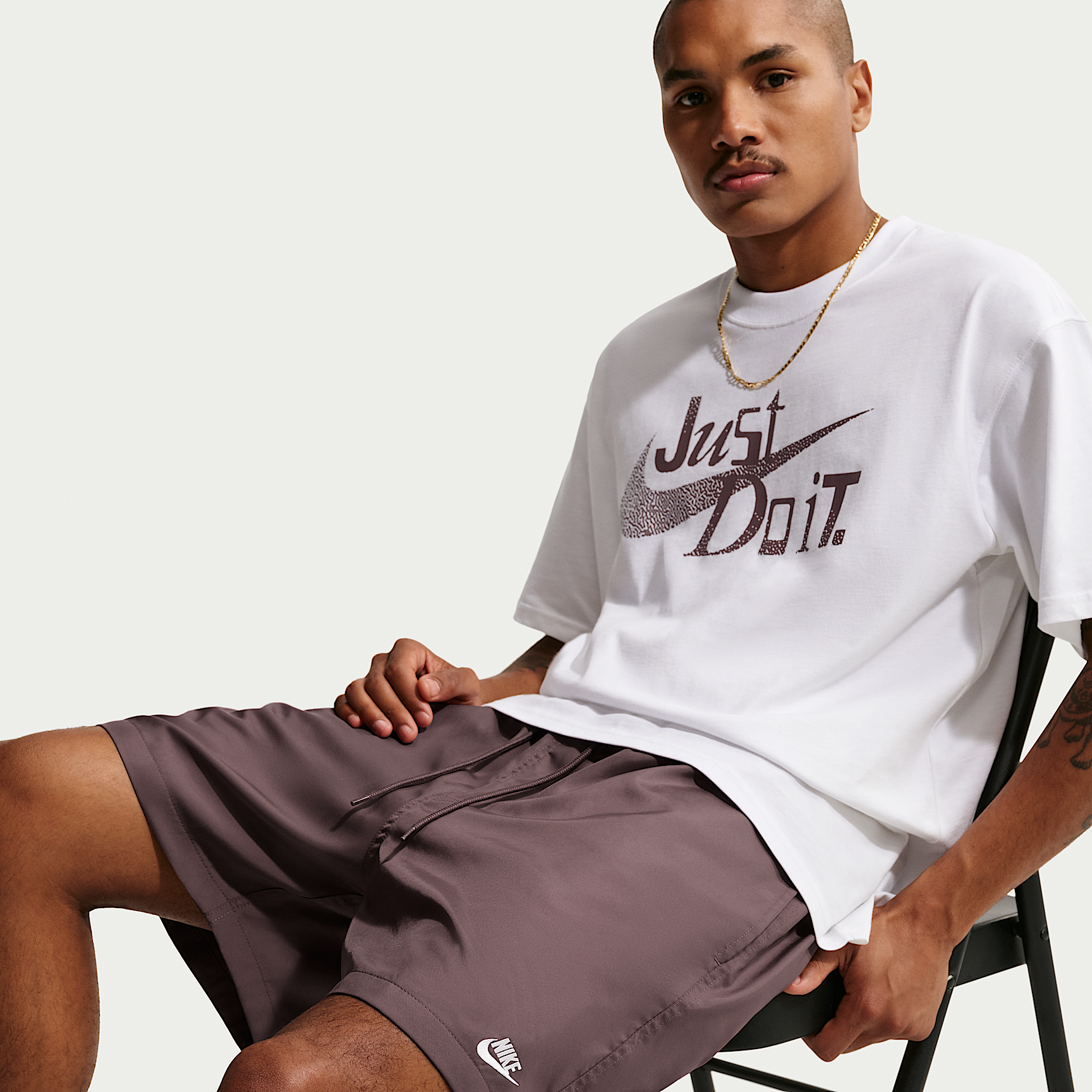 Nike მამაკაცის მაისური