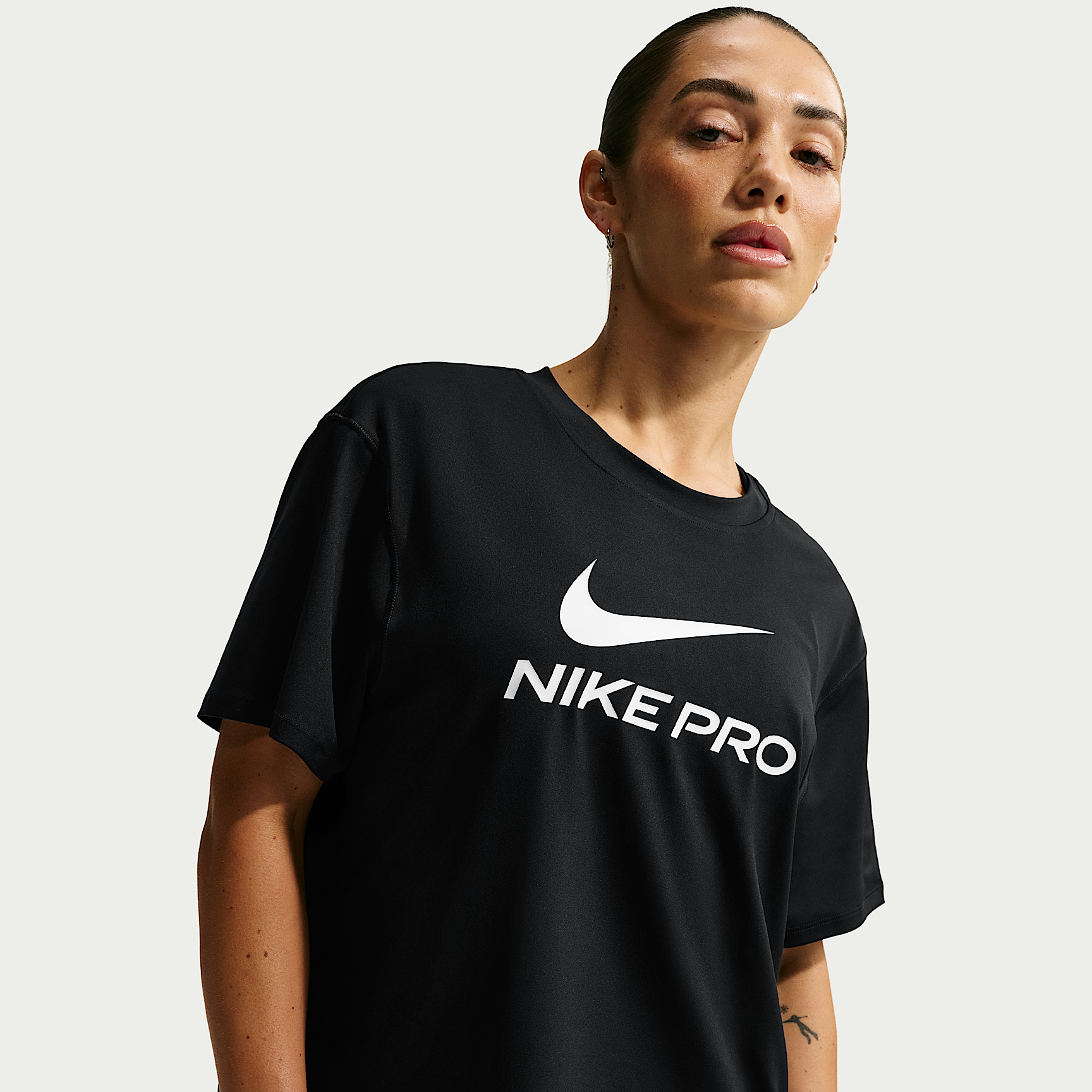 Nike ქალის მაისური