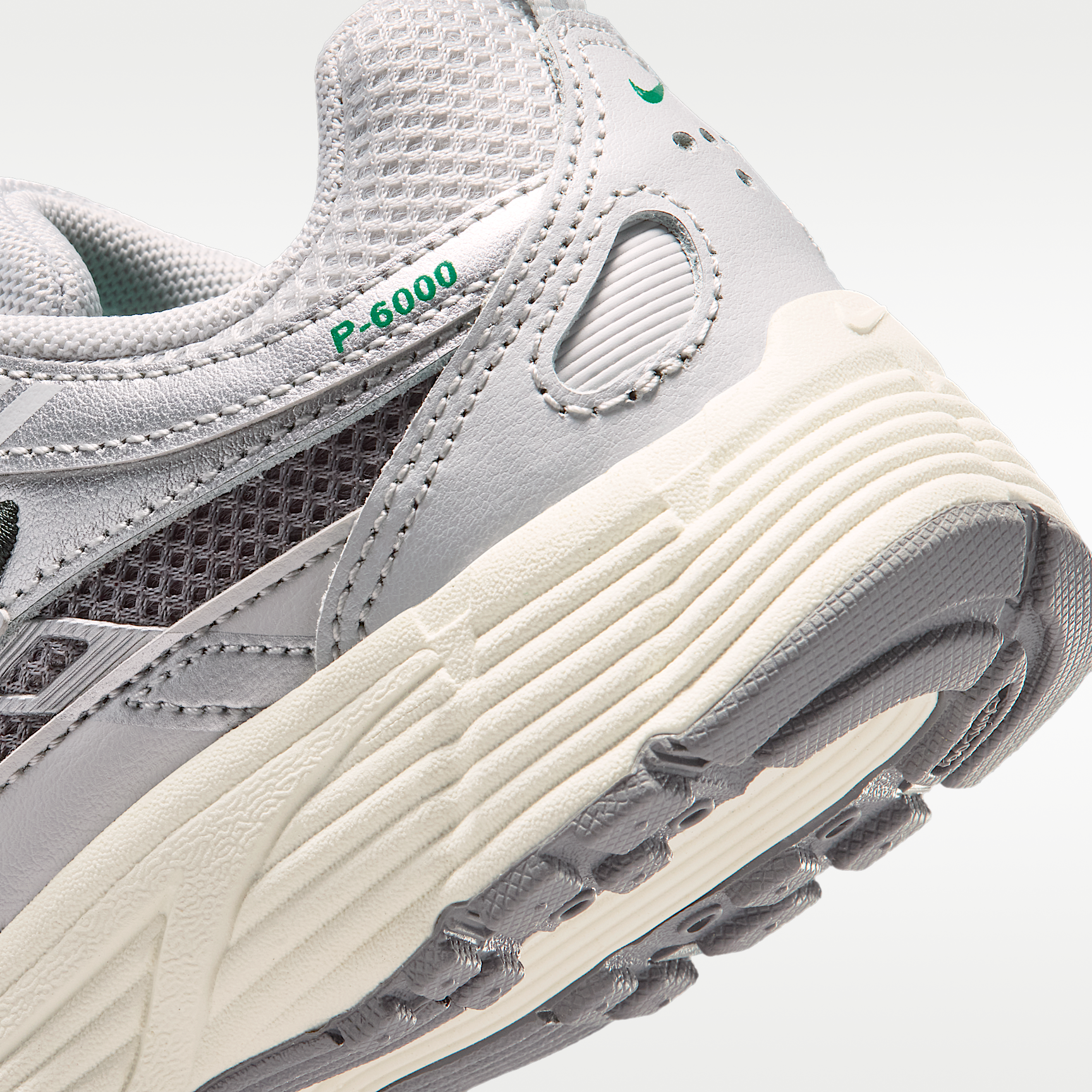 Nike ბავშვის სპორტული ფეხსაცმელი