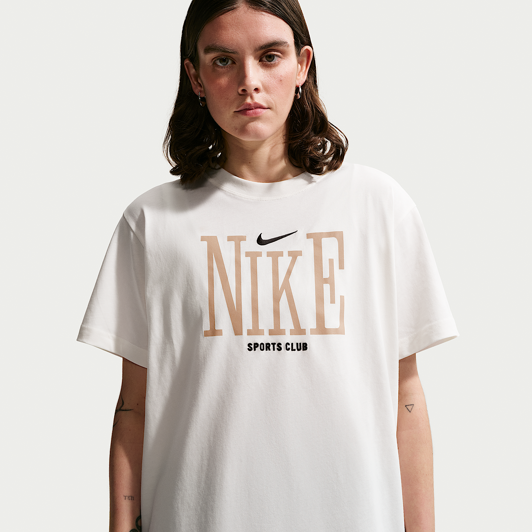Nike ქალის მაისური