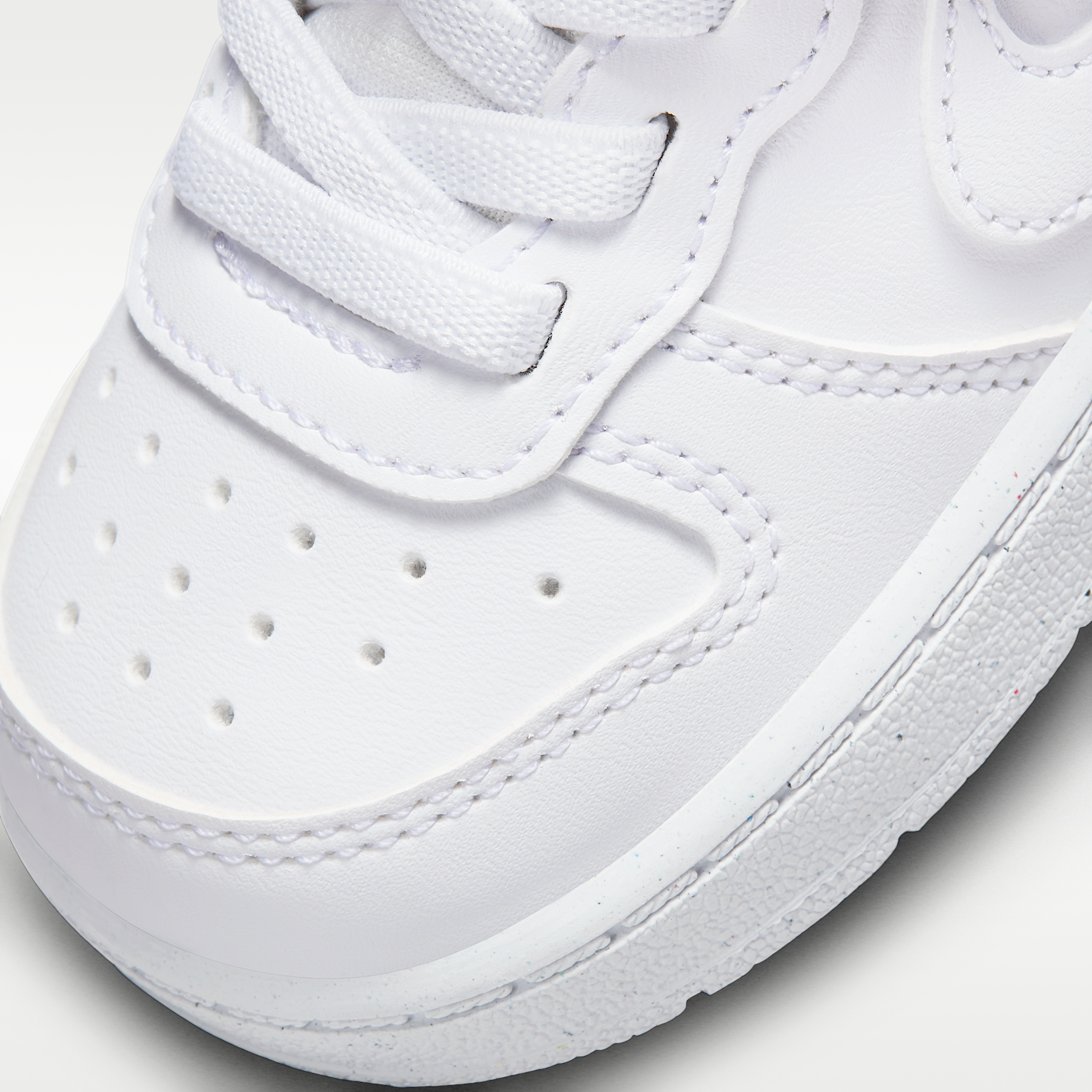 Nike ბავშვის სპორტული ფეხსაცმელი