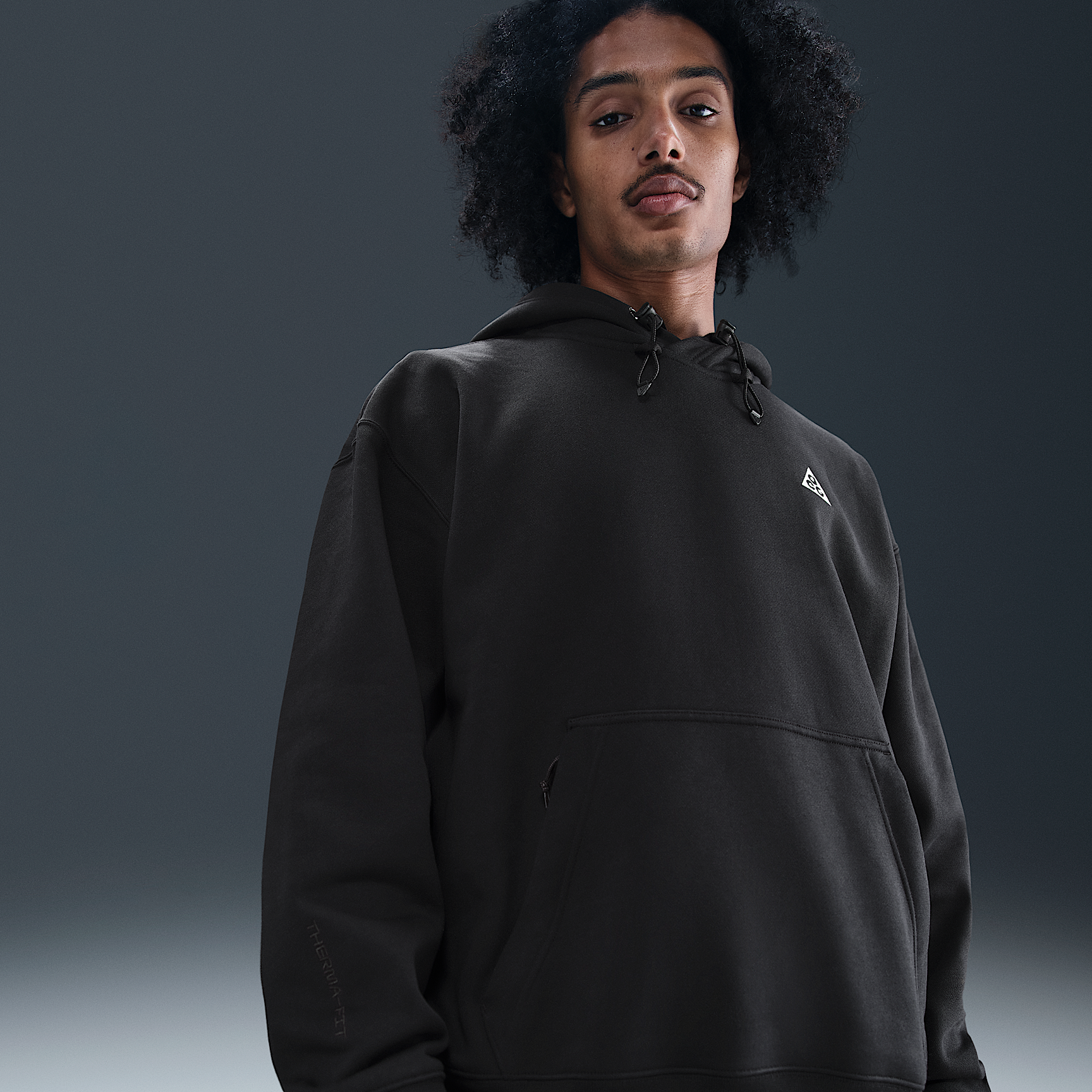Nike მამაკაცის ჯემპრი
