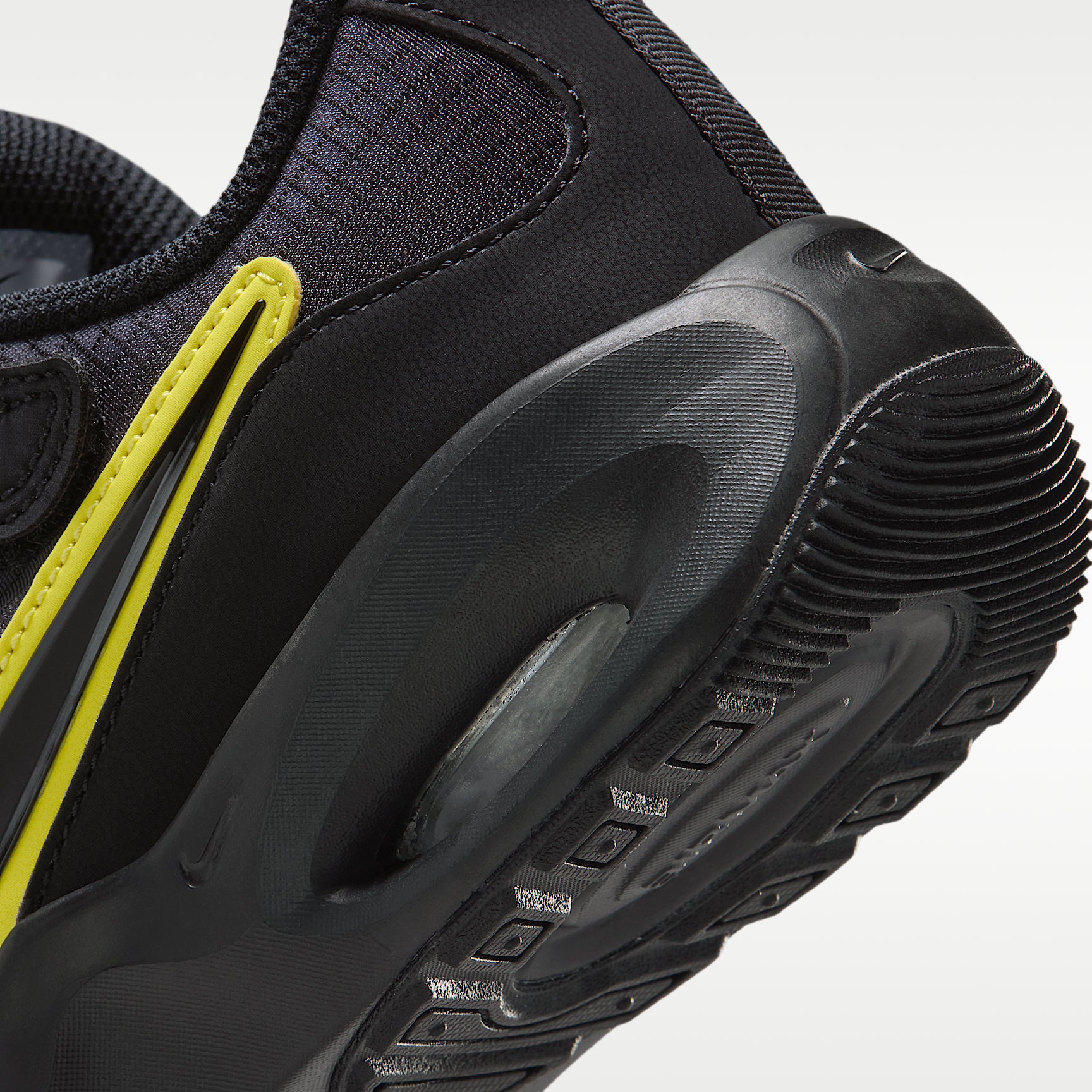 Nike ბავშვის სპორტული ფეხსაცმელი