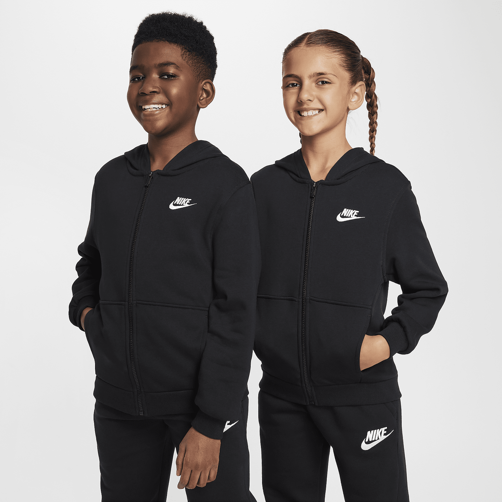 Nike ბავშვის ჯემპრი