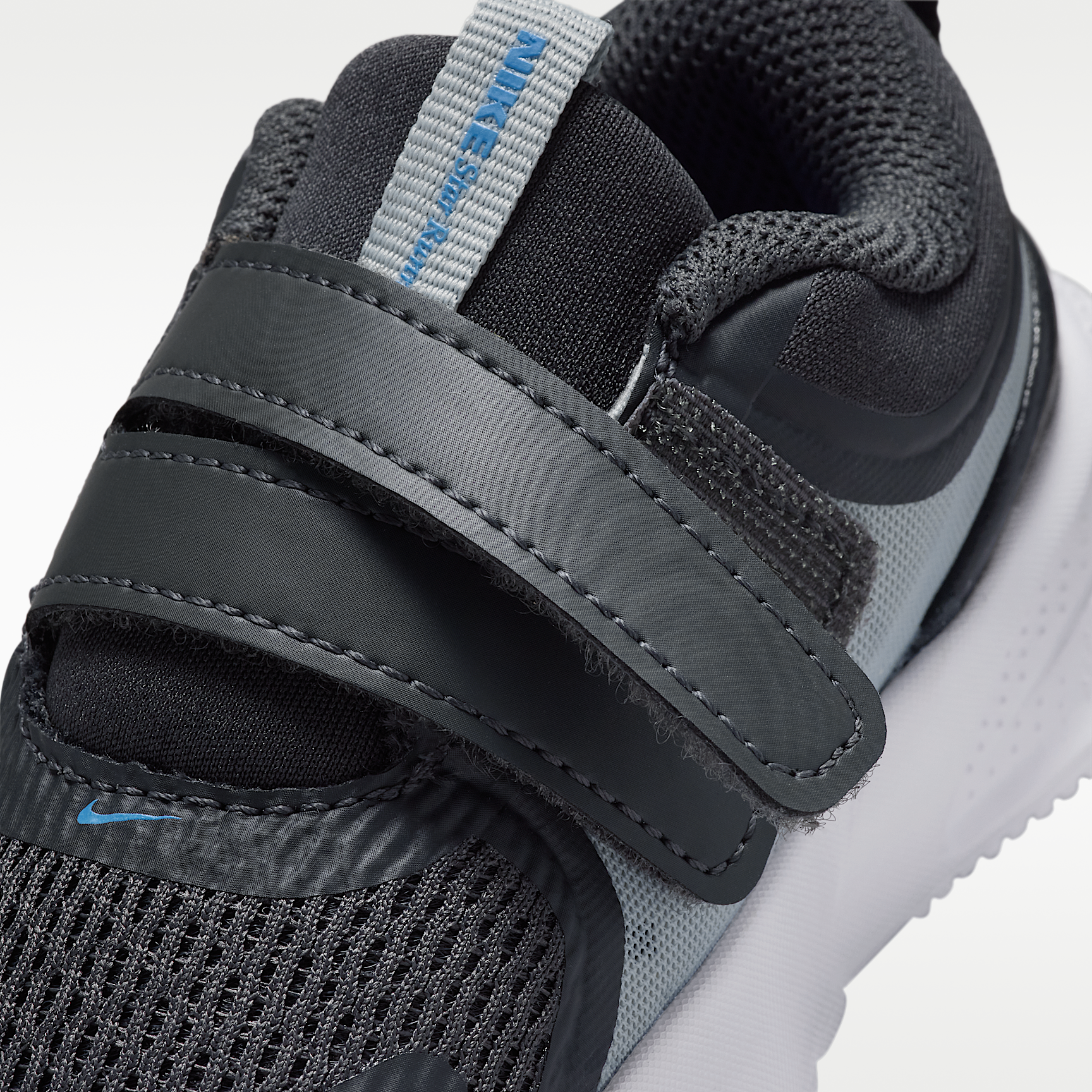 Nike ბავშვის სპორტული ფეხსაცმელი