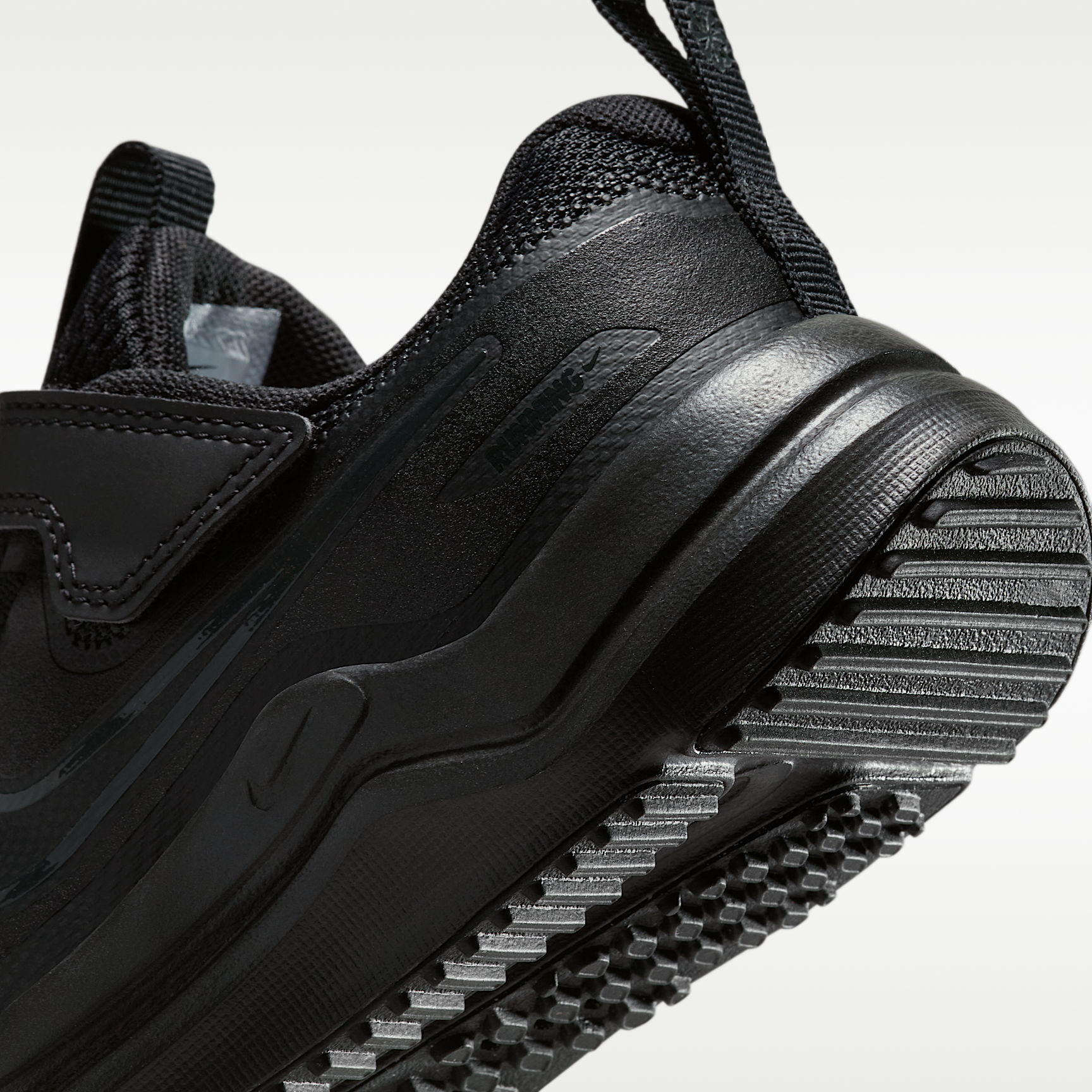 Nike ბავშვის სპორტული ფეხსაცმელი