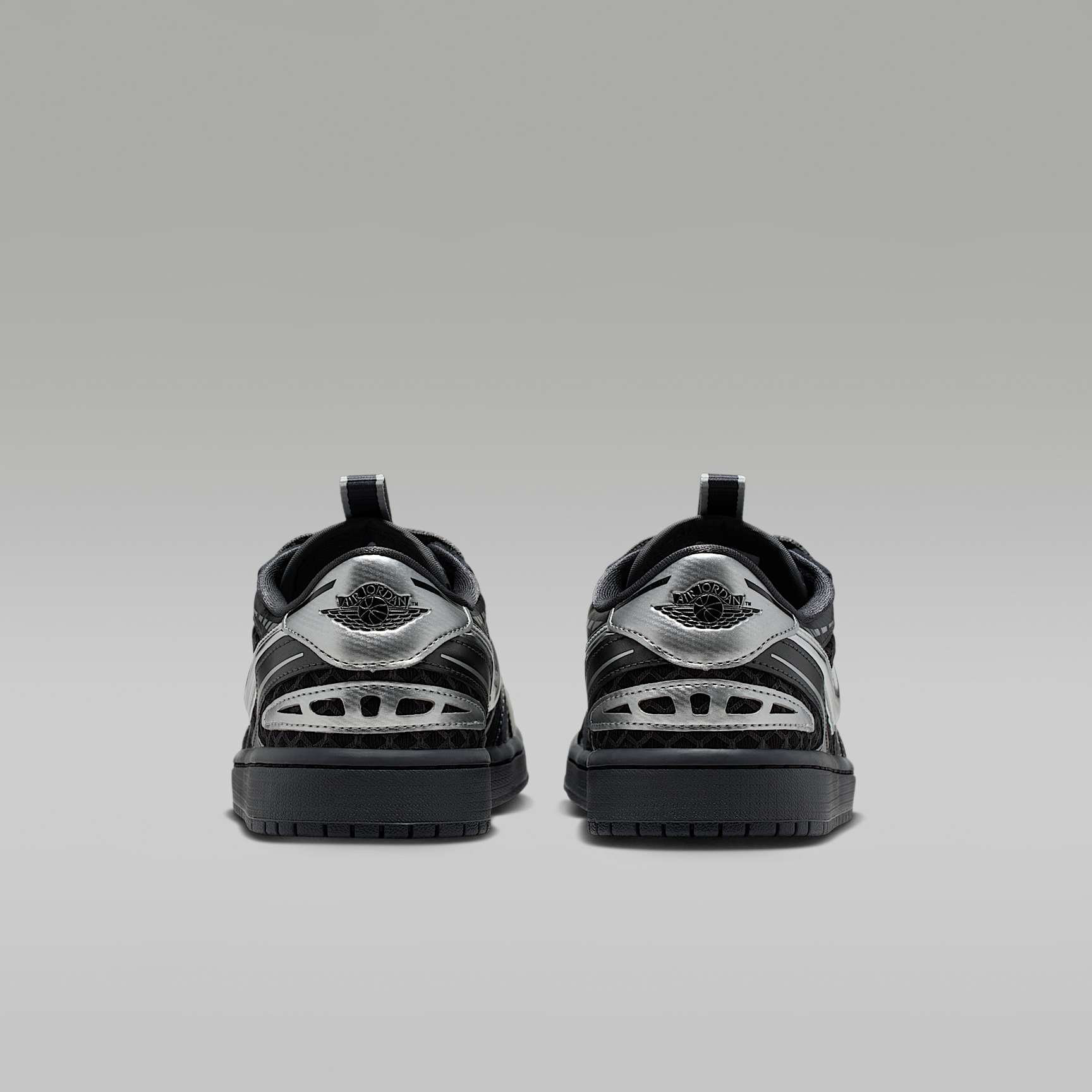 Nike ქალის სპორტული ფეხსაცმელი