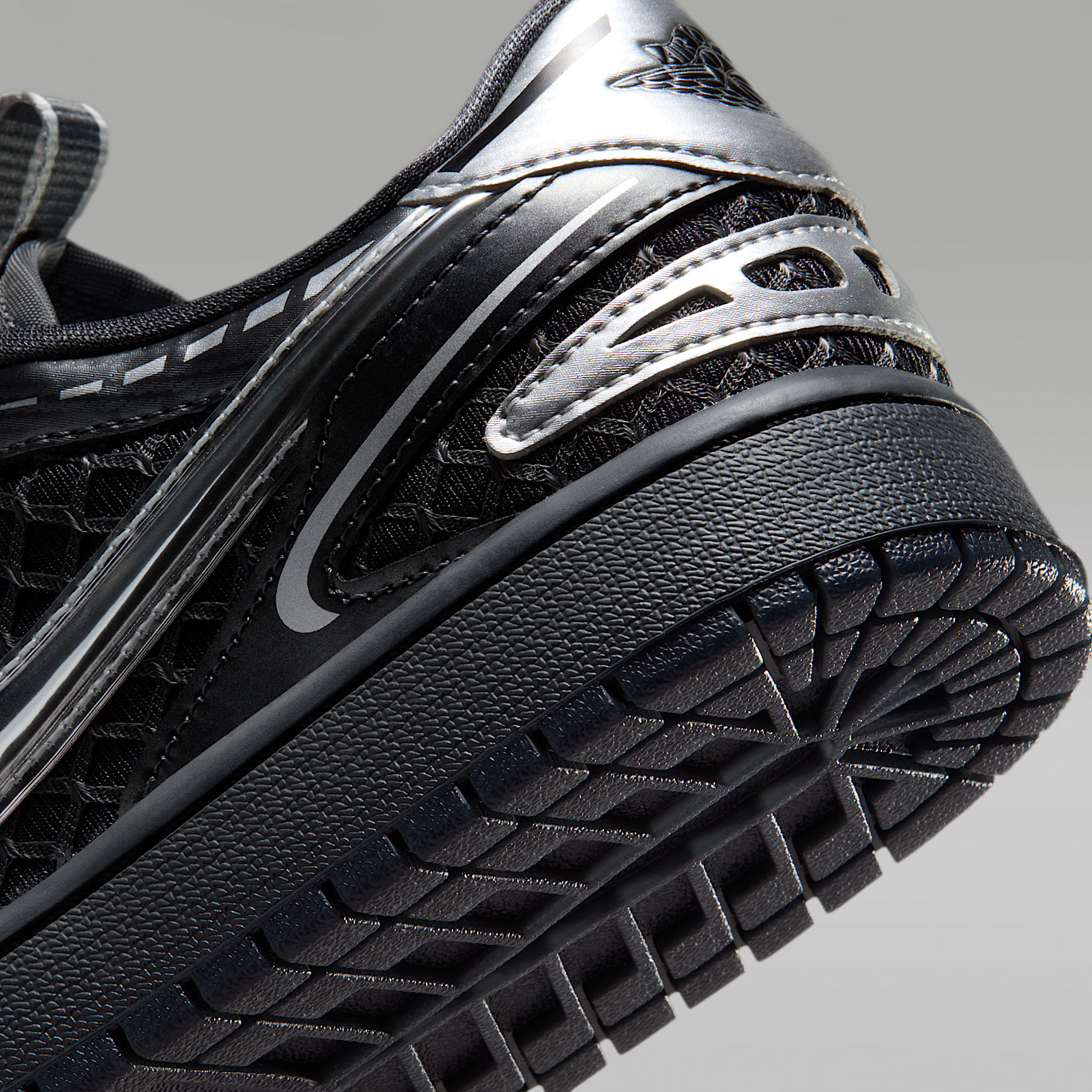 Nike ქალის სპორტული ფეხსაცმელი