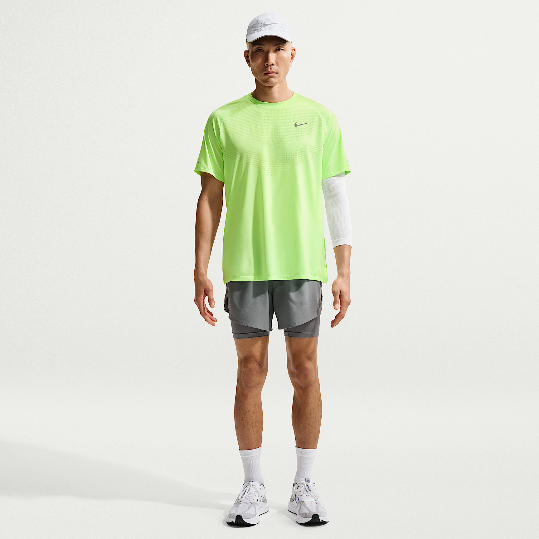 Nike მამაკაცის მაისური